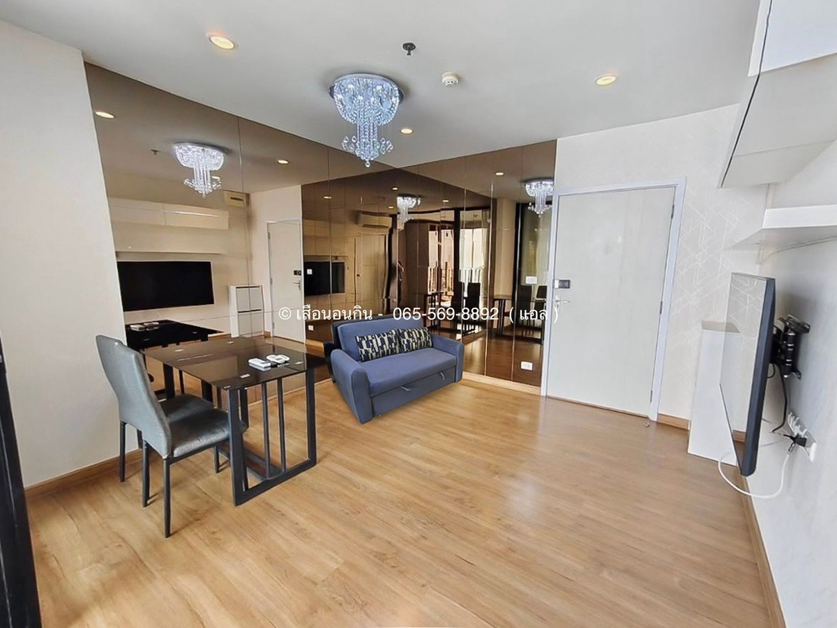 ให้เช่าคอนโดบางซื่อ วงศ์สว่าง เตาปูน : 🛋️ ห้องใหญ่ วิวสวยมาก - อยู่ติดห้าง ใกล้ MRT บางโพ 