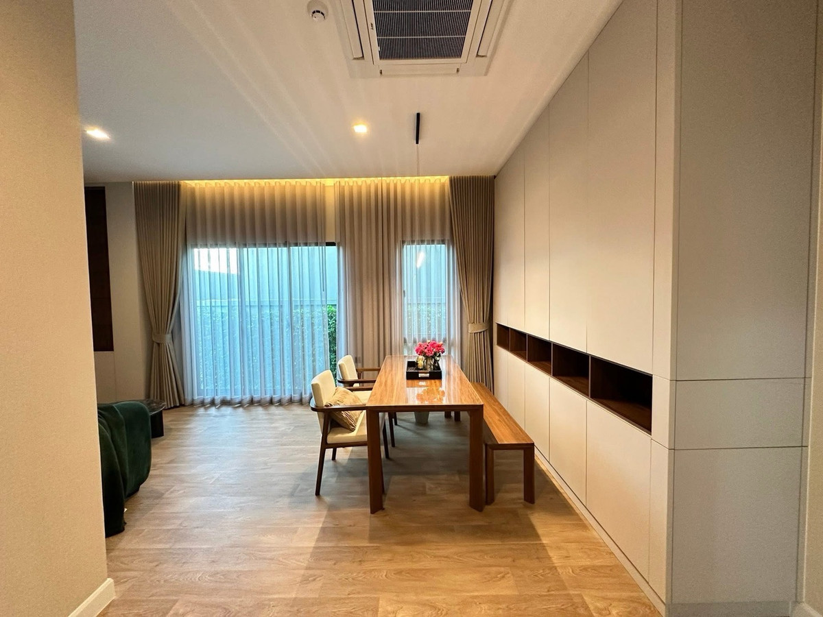 For RentHouseLadkrabang, Suwannaphum Airport : FOR RENT BANGKOK LUXURY HOME BY GRAND BANGKOK BOULEVARD KRUNGTHEP KREETHA PROJECT • NEAR INTERNATIONAL SCHOOL