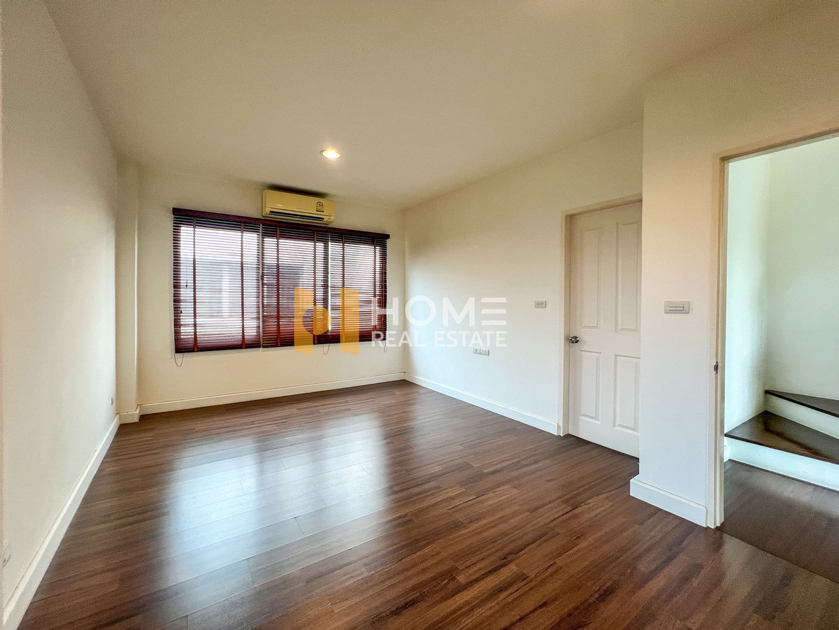 For SaleTownhomePattanakan, Srinakarin : Town Avenue Rama 9 / 2 Bedrooms (For Sale), Town Avenue Rama 9 / 2 Bedrooms (FOR SALE) BZD064