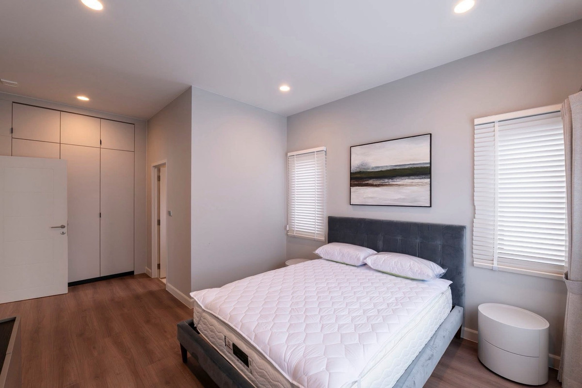 For RentHouseLadkrabang, Suwannaphum Airport : FOR RENT BANGKOK LUXURY HOME AT SETTHASIRI BANGNA • SUVARNABHUMI PROJECT • NEAR INTERNATIONAL SCHOOL IN BANGNA AREA