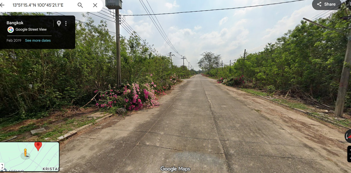 For SaleLandMin Buri, Romklao : Beautiful land for sale in Thanon Golf View and Sport Club, Minburi District, area 369 square wah, price 5 million baht. If interested, contact Pui 08-9920-9893.