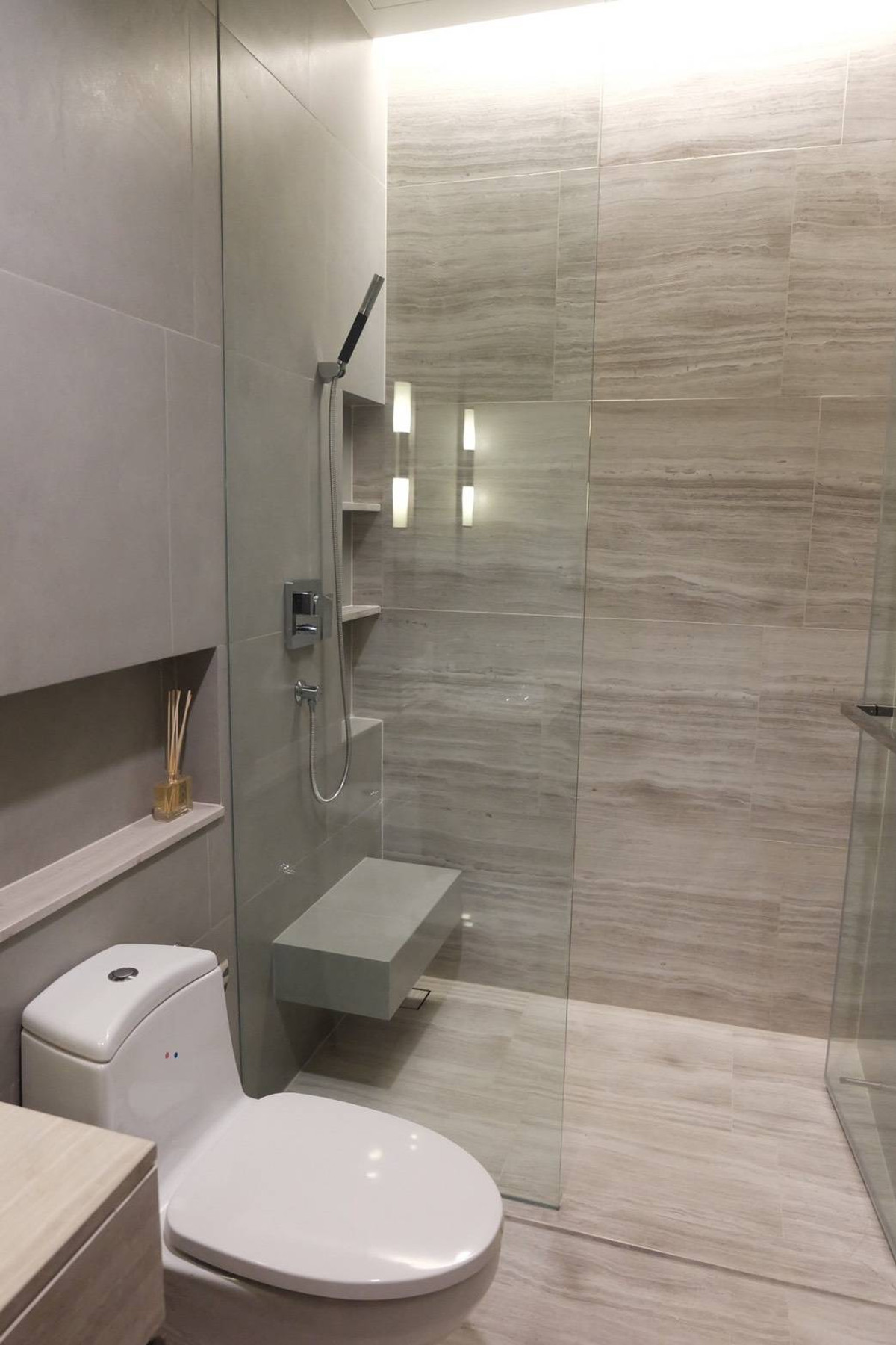 ขายคอนโดสาทร นราธิวาส : 💥SL-9588💥ขายคอนโด ห้องสวย ราคาดี เดอะ ดิโพลแมท สาทร👉แอดไลน์ @rangrak