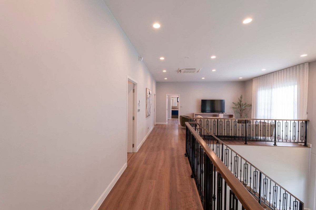 For RentHouseLadkrabang, Suwannaphum Airport : FOR RENT BANGKOK LUXURY HOME AT SETTHASIRI BANGNA • SUVARNABHUMI PROJECT • NEAR INTERNATIONAL SCHOOL IN BANGNA AREA