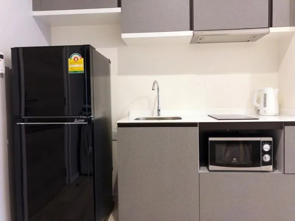 ขายคอนโดสาทร นราธิวาส : ขาย เดอะคีย์ สาทร-เจริญราษฏร์ เลขที่ 31/381