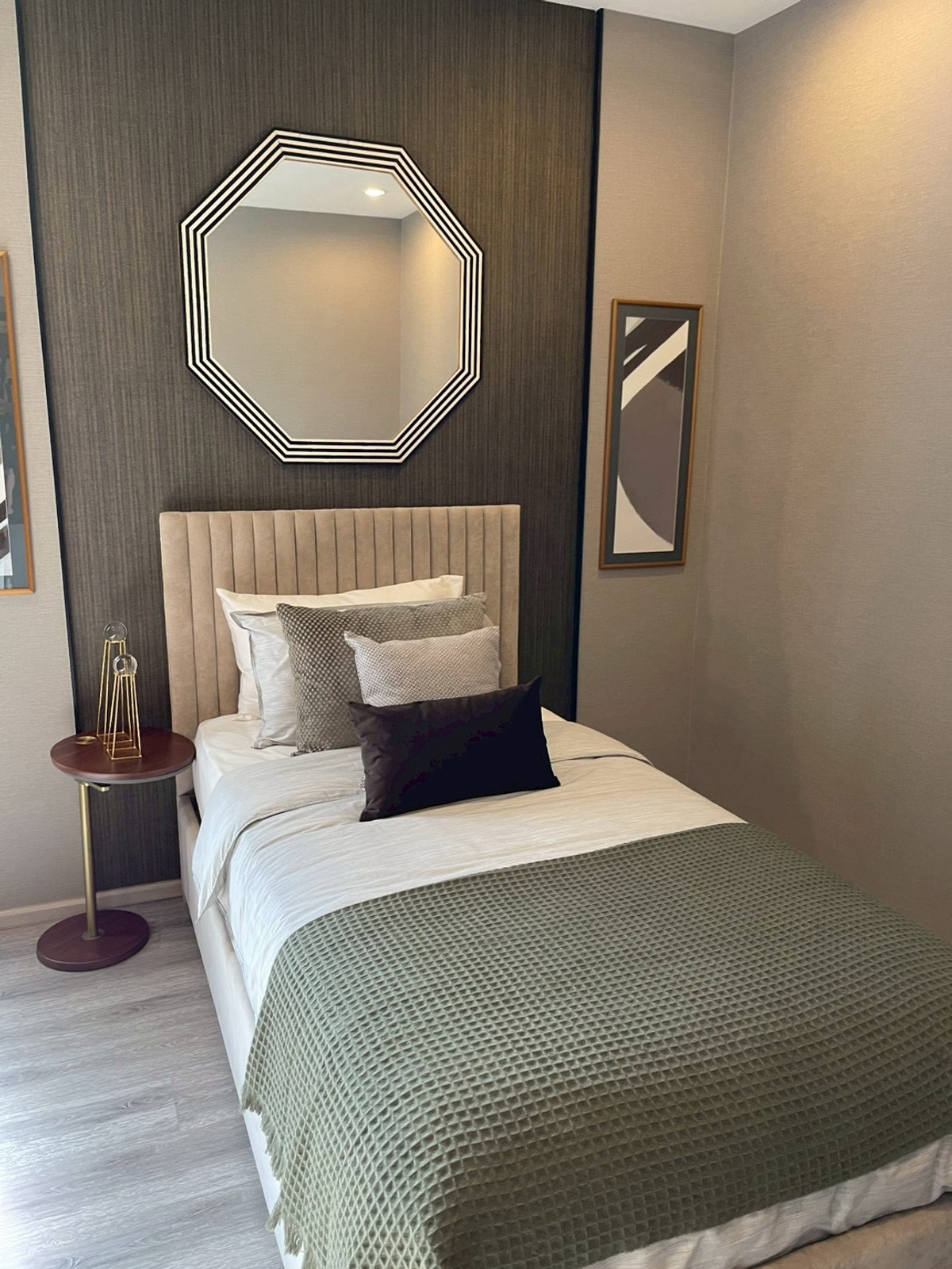 For RentCondoOnnut, Udomsuk : For Rent IDEO Mobi SK66 2BR2BR 2Baht 8th floor. Ready to move in (For Rent IDEO Mobi #Sukhumvit66, beautifully decorated, ready to move in)