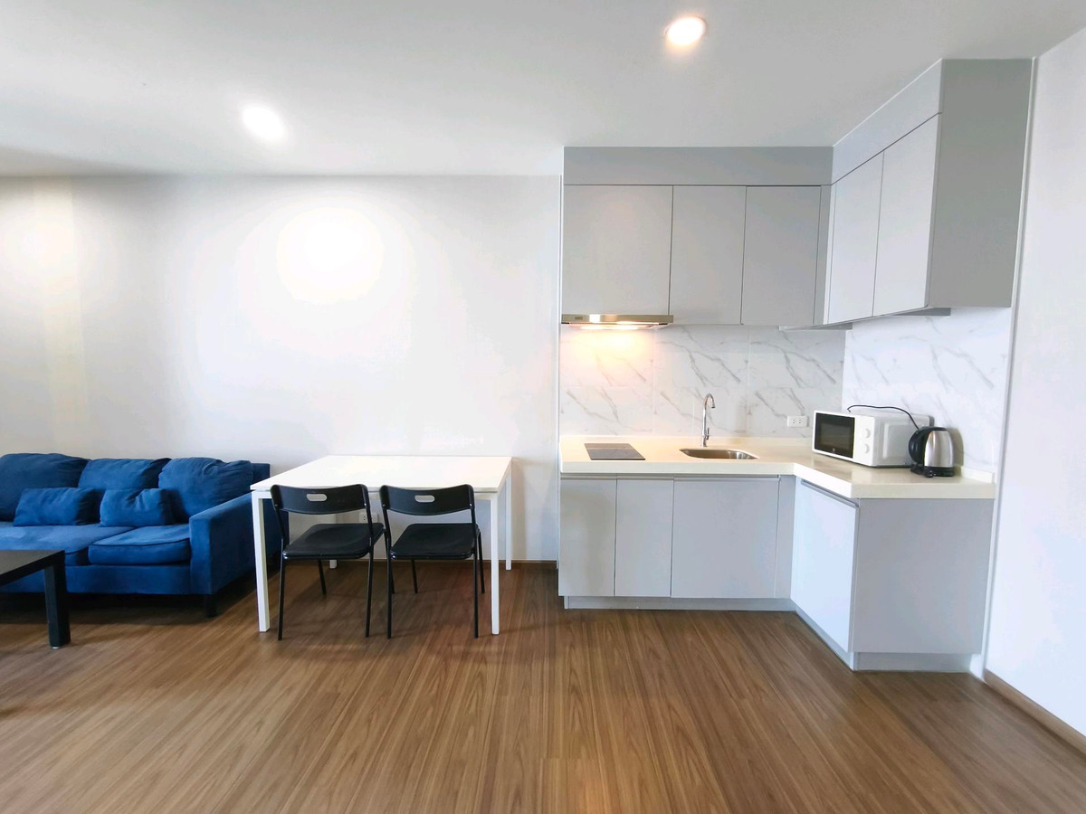 ให้เช่าคอนโดรัชดา ห้วยขวาง : 🔴15,000฿🔴 𝐀𝐫𝐭𝐢𝐬𝐚𝐧 𝐑𝐚𝐭𝐜𝐡𝐚𝐝𝐚┃อาร์ติซาน รัชดา ✅ ใกล้ MRT ศูนย์วัฒนธรรม ยินดีบริการ🙏สนใจทัก 𝙇𝙄𝙉𝙀 มานะคะ (ตอบไวมาก):​📱 รหัสทรัพย์​ 6901-2207📱: ไอดีไลน์:@bbcondo88