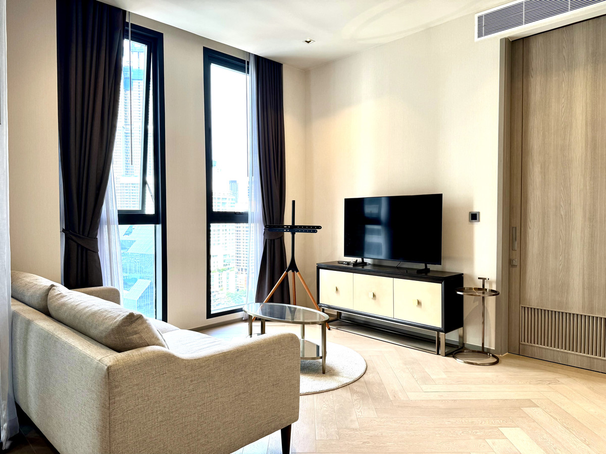 ให้เช่าคอนโดสาทร นราธิวาส : 📍The Reserve Sathorn ห้องรับแขกกว้าง🌟 อยู่สบาย แต่งสวยใช้เฟอร์อย่างดี