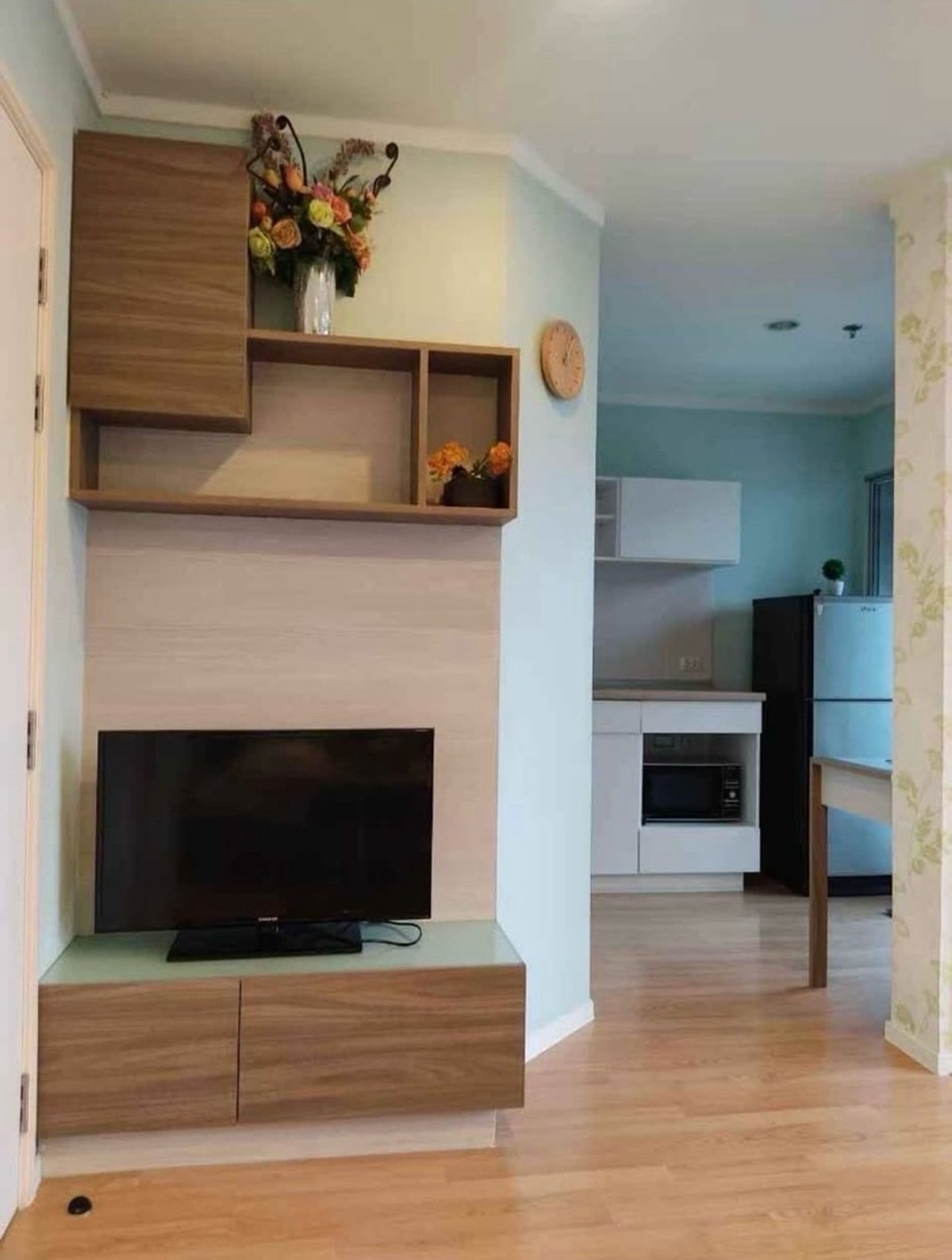 For RentCondoOnnut, Udomsuk : Condo for rent, Lumpini Ville 77/2, 14th floor, city view, room size 23 sq m. Complete with furniture and electrical appliances, ready to move in. Good location, convenient travel, lots of food, price 10,000 baht.