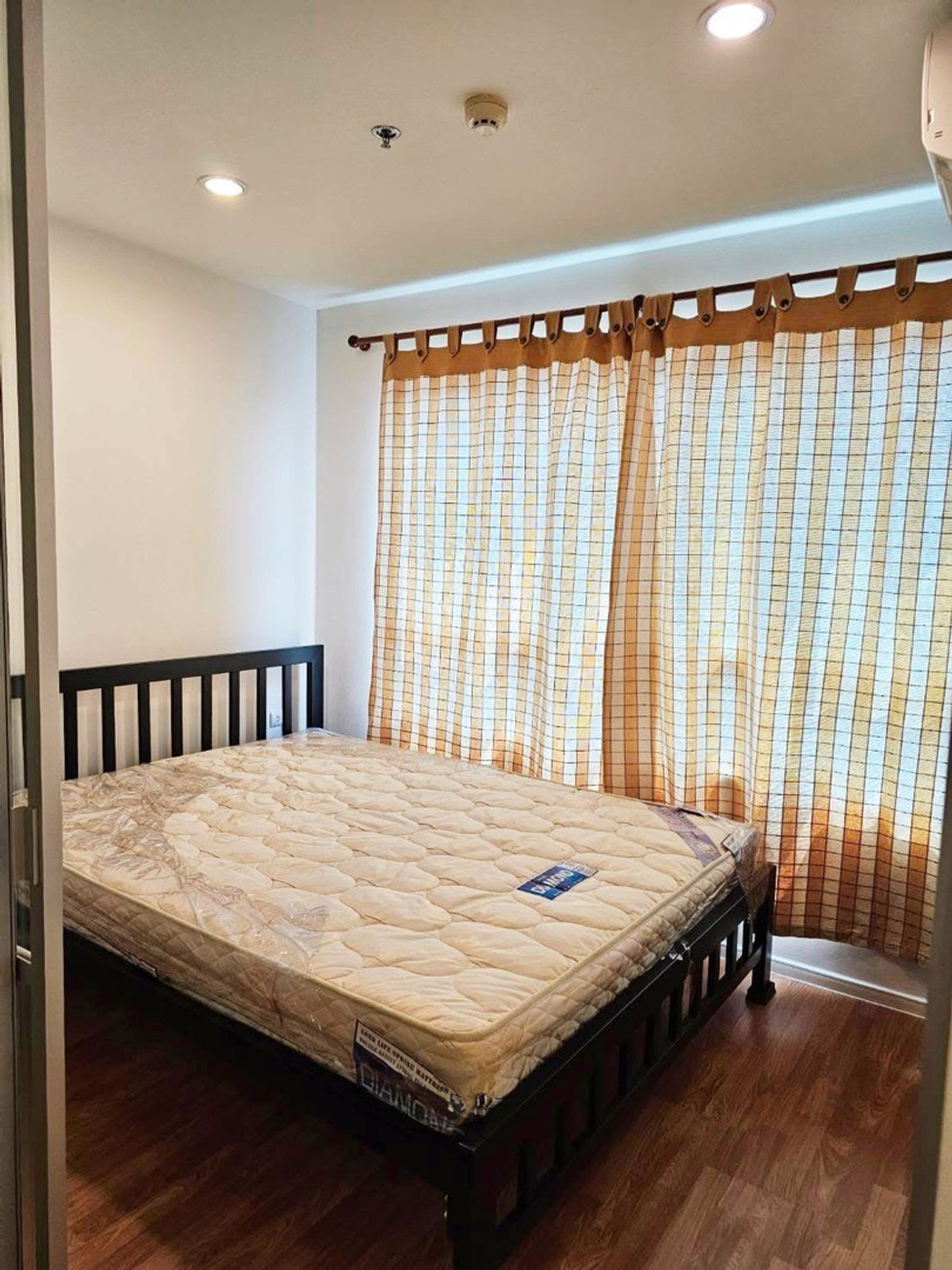 ขายคอนโดเสรีไทย-นิด้า : 📍ขายคอนโด Lumpini Ville รามคำแหง 60/2 ✨คอนโดทำเลทอง ติดถนนใหญ่รามคำแหง ใกล้ MRT ลำสาลี และ The Mall บางกะปิ 💰ราคาเข้าถึงง่าย 