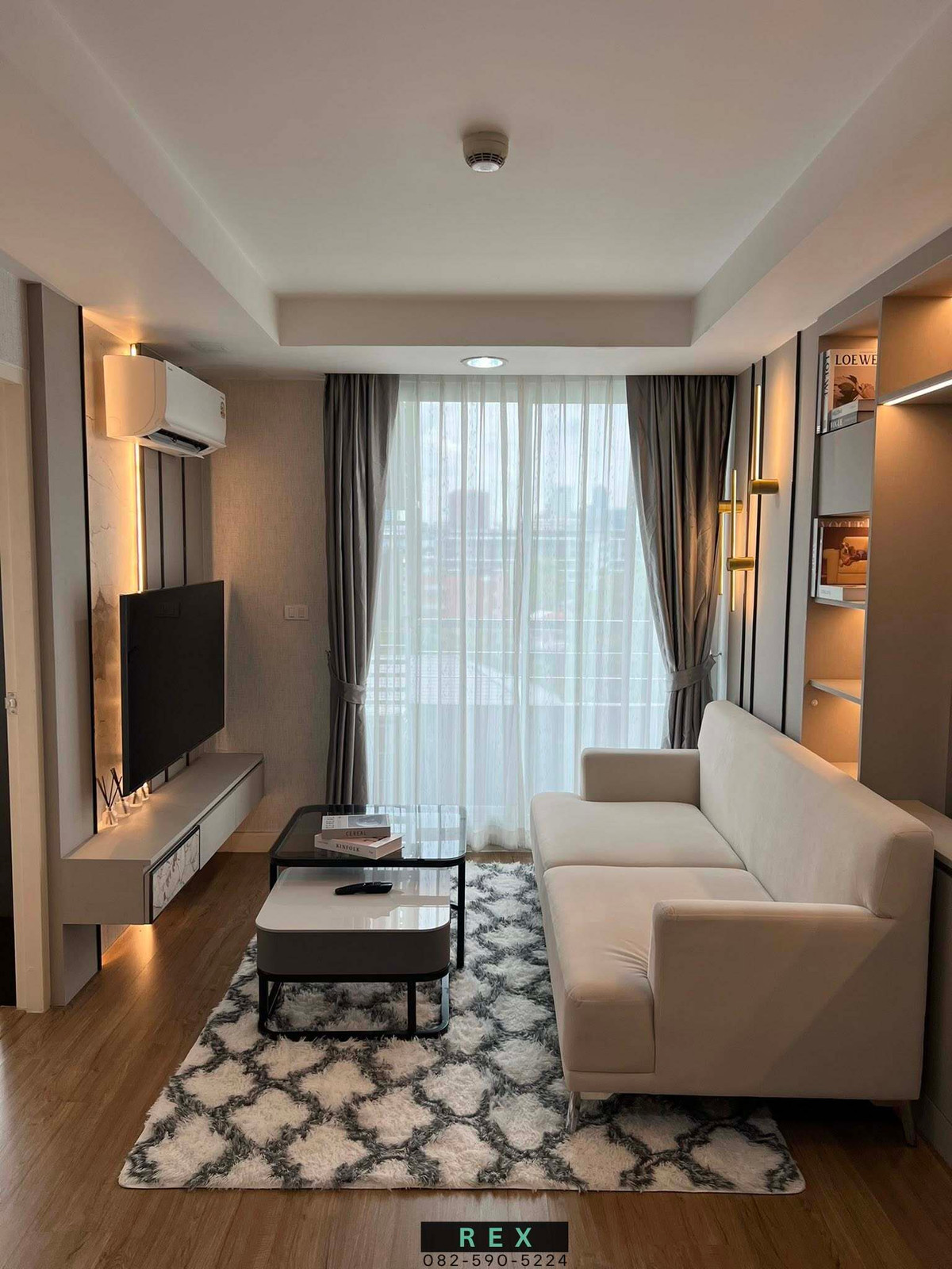 ให้เช่าคอนโดรัชดา ห้วยขวาง : ให้เช่า The Kris Ratchada 17 เดอะ คริส รัชดา 17 ขนาด 45 ตร.ม. 2 ห้องนอน ใกล้ รถไฟฟ้า MRT สุทธิสาร