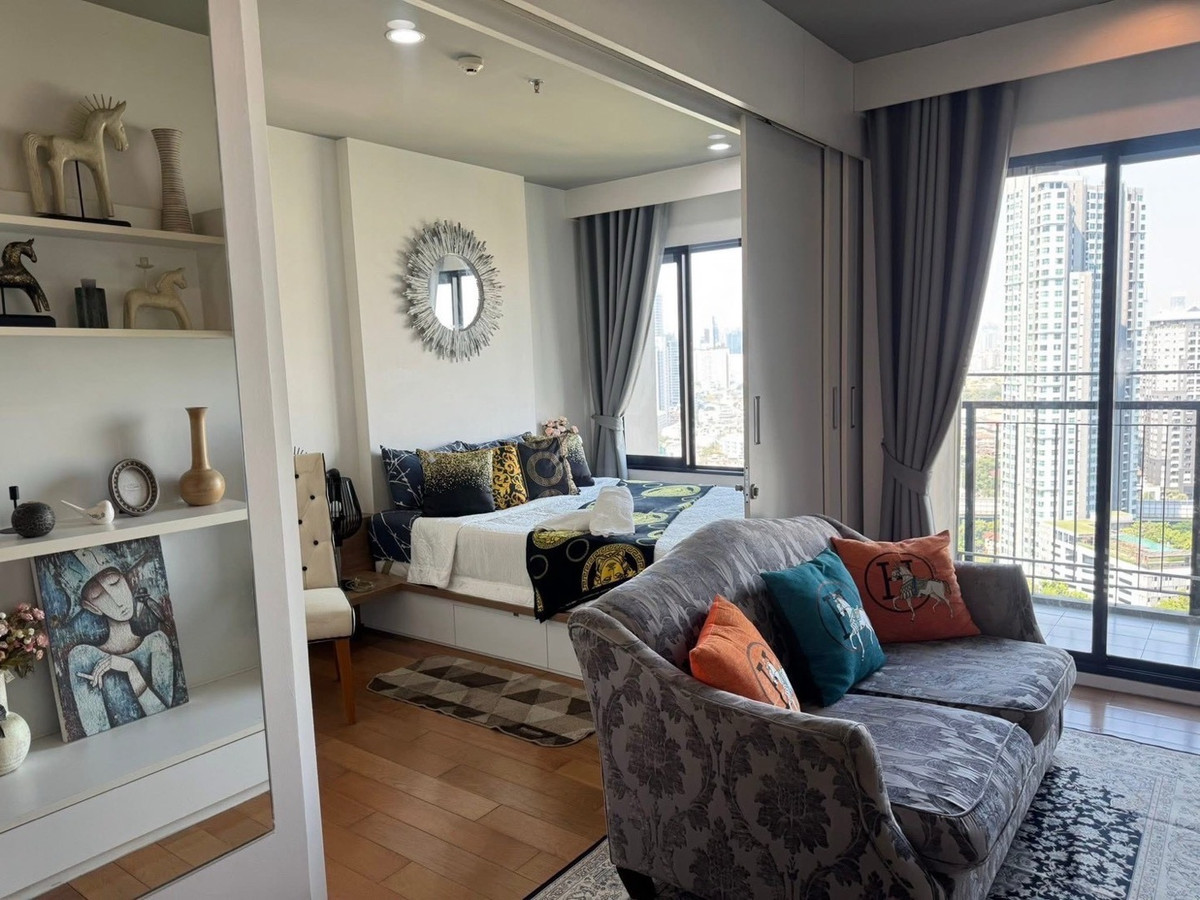 For RentCondoOnnut, Udomsuk : 🔥Rent at Blocs 77 🔥1BR 1BR 🔥18,000🔥40sqm 🔥Floor23