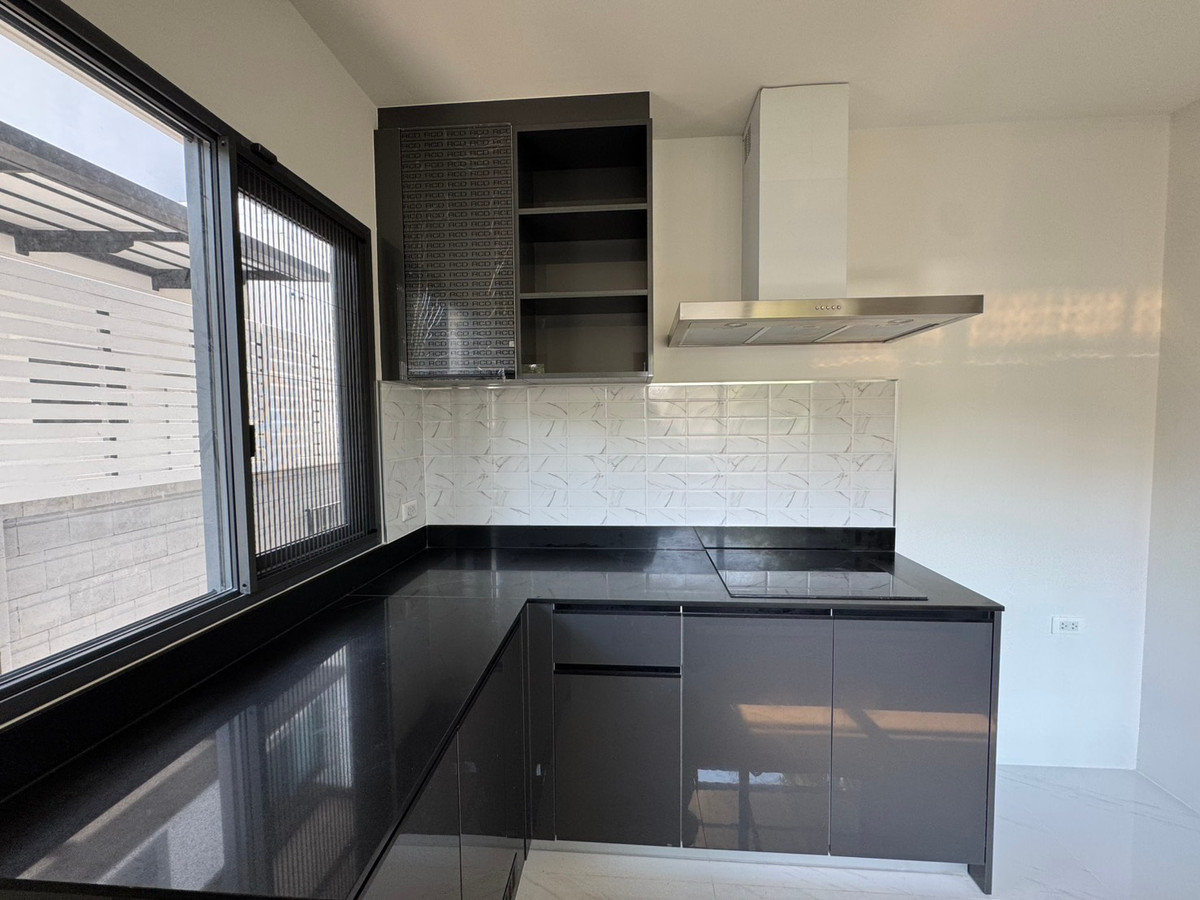 ให้เช่าบ้านบางนา แบริ่ง ลาซาล : 💎 ให้เช่า The City บางนา (หลังมุม) บ้านหรูตกแต่งครบ ครัว RCD เต็มรูปแบบ ใกล้ Mega Bangna