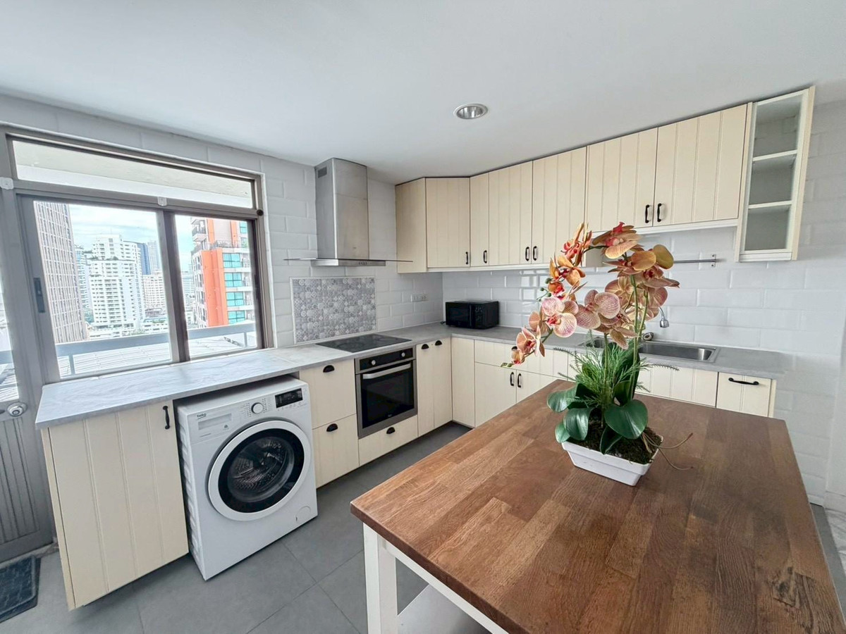 For SaleCondoSukhumvit, Asoke, Thonglor : LTH13726 – Condo for Sale | Royal Castle Sukhumvit 39 | 140 sqm | 3 Beds 2 Baths | Near BTS Phrom Phong | 15.9 MB | Condo for sale Royal Castle Sukhumvit 39