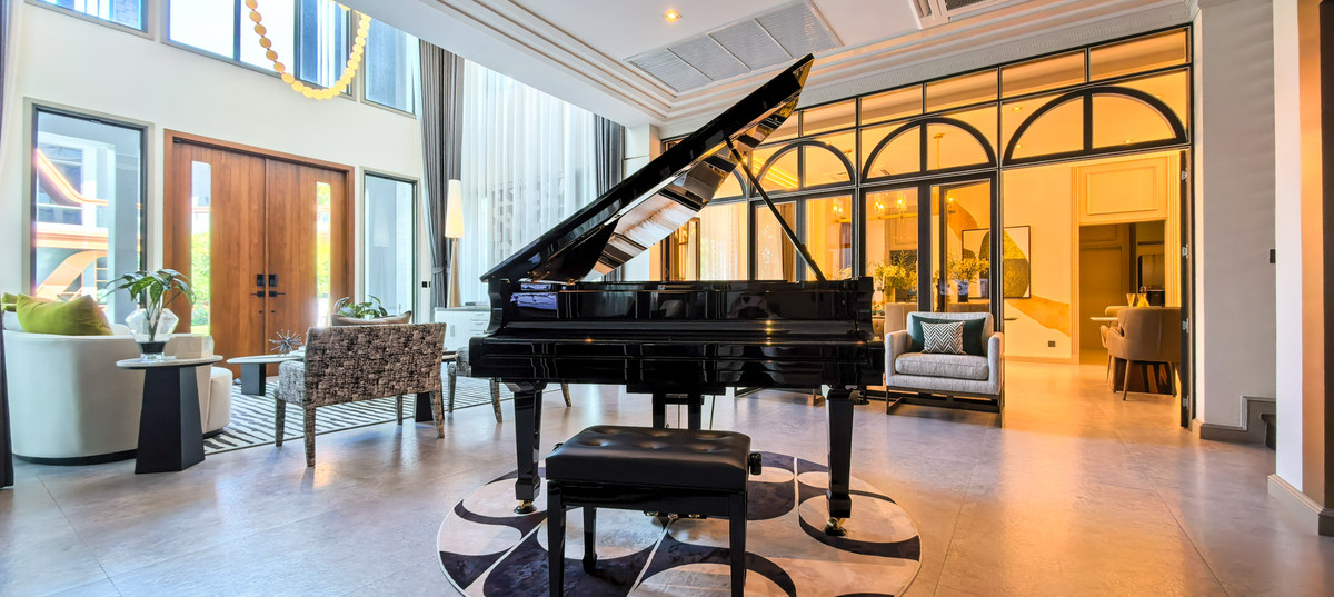 ขายบ้านลาดกระบัง สุวรรณภูมิ : คฤหาสน์ 3ชั้น พร้อมลิฟต์ ระเบียงกว้าง 5 นาทีถึงเมกาบางนา