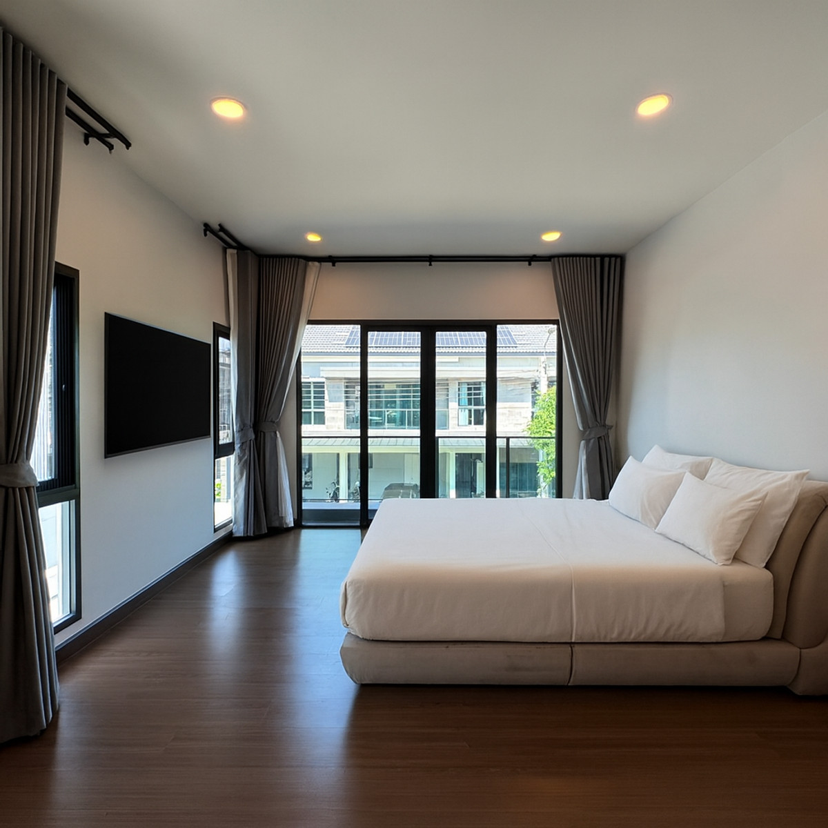 ให้เช่าบ้านบางนา แบริ่ง ลาซาล : 💎 ให้เช่า The City บางนา (หลังมุม) บ้านหรูตกแต่งครบ ครัว RCD เต็มรูปแบบ ใกล้ Mega Bangna