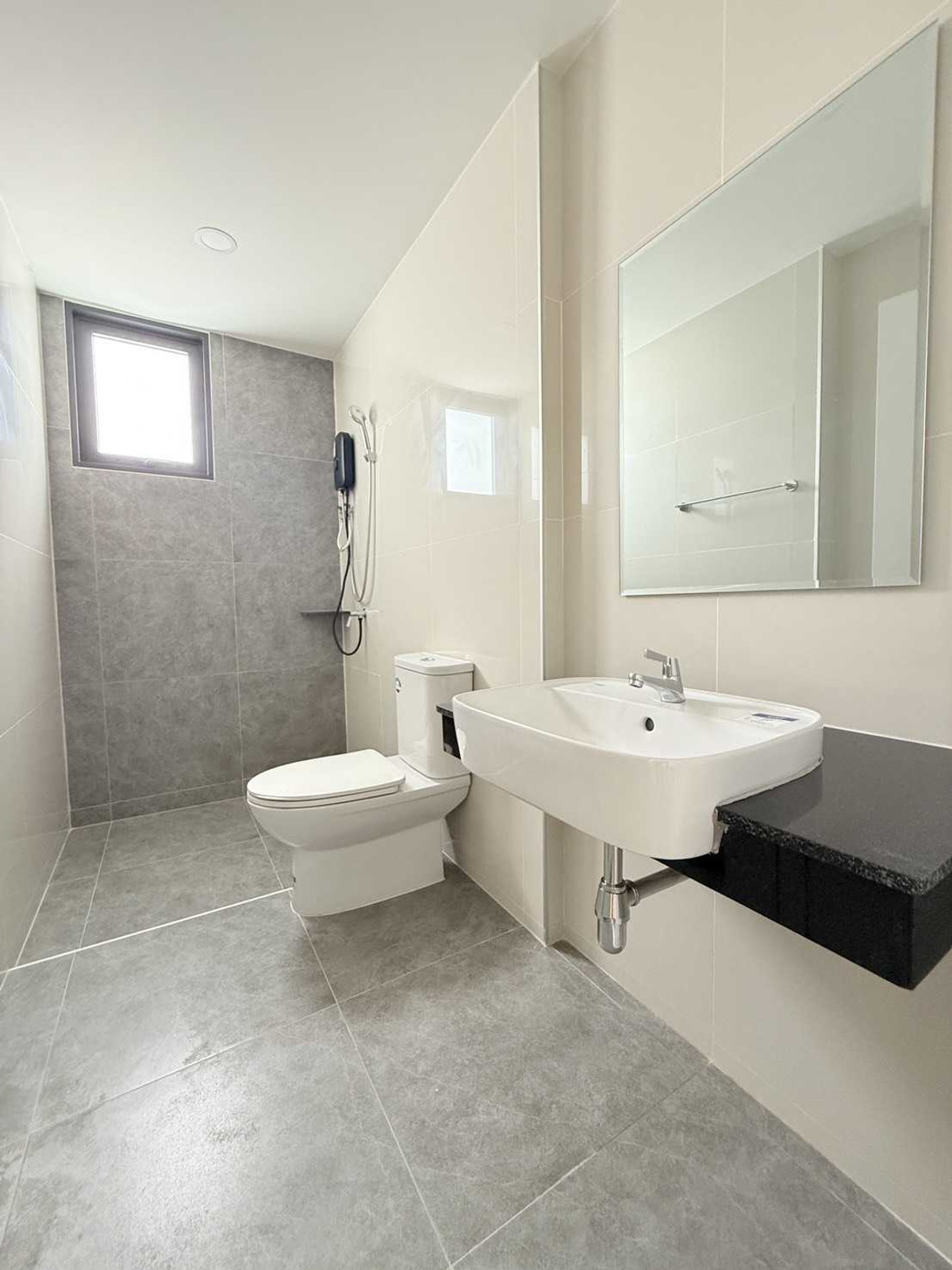 TownhomePattaya, Bangsaen, Chonburi : Corner Townhome for Sale: Villa Forest Project, 147 sqm, near Ban Bueng Hospital