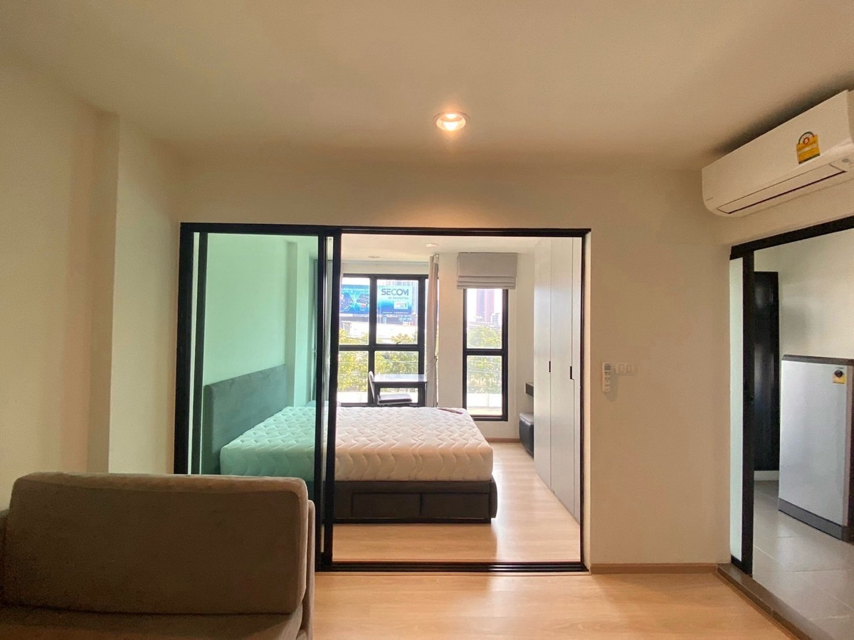 ให้เช่าคอนโดพระราม 9 เพชรบุรีตัดใหม่ RCA : ⭐️ให้เช่า Rise Rama9 คอนโด low rise🛋️เฟอร์ครบ🚝ใกล้ Airport link รามฯ