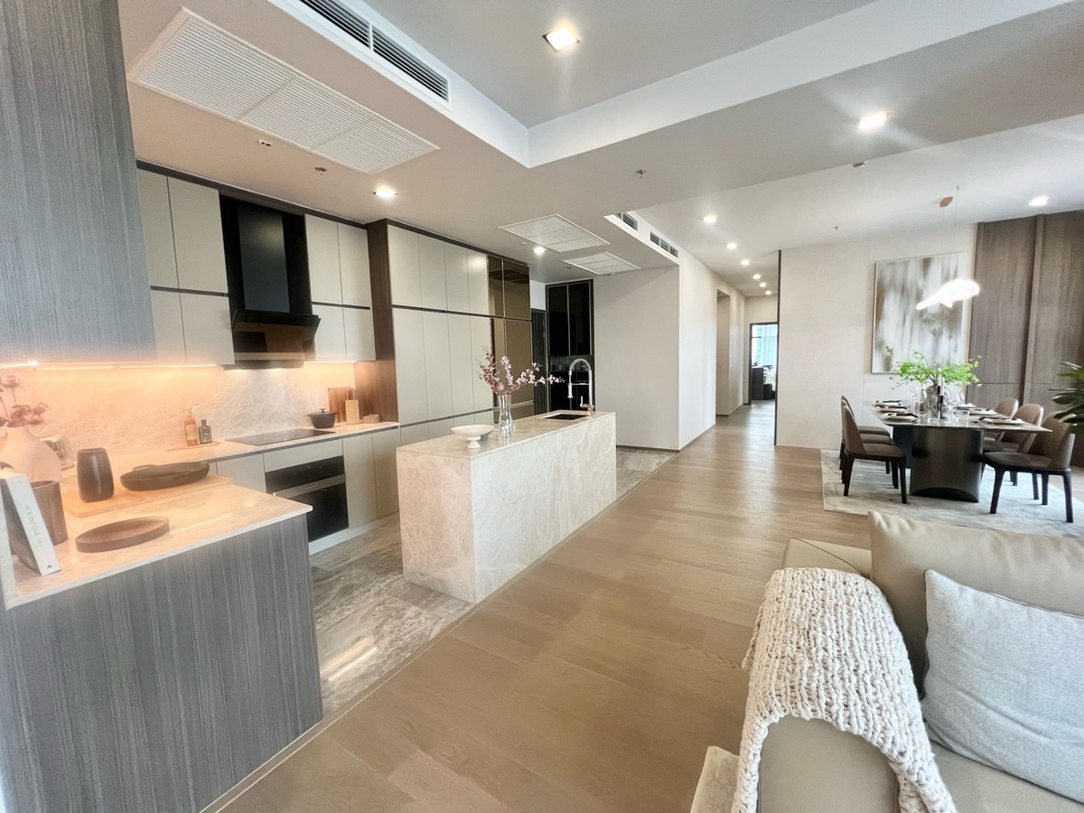 ขายคอนโดราชเทวี พญาไท : 🌇 Luxury Living Above the City — Rare 3-Bedroom Residence @ CONNER Ratchathewi 173 sqm 68 MB