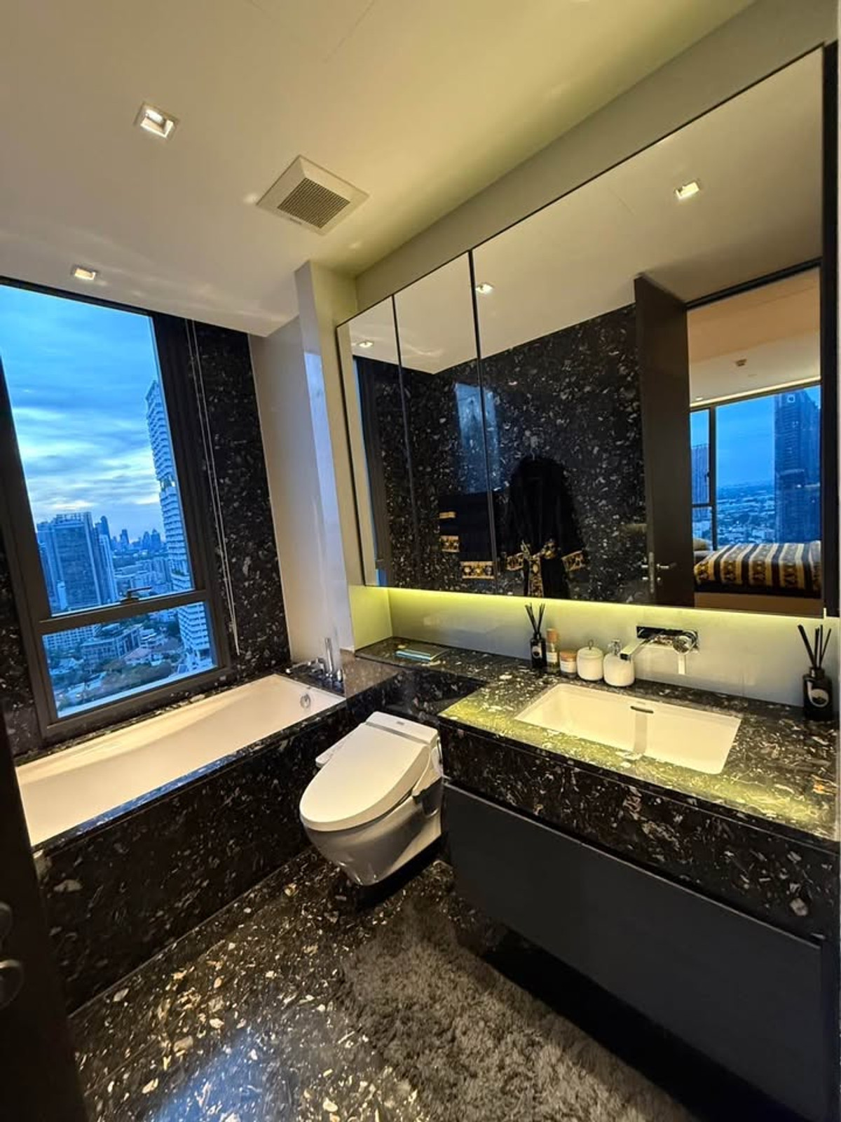 For RentCondoSukhumvit, Asoke, Thonglor : Beatniq Sukhumvit 32 for rent, 60,000 baht [JZsr251207]