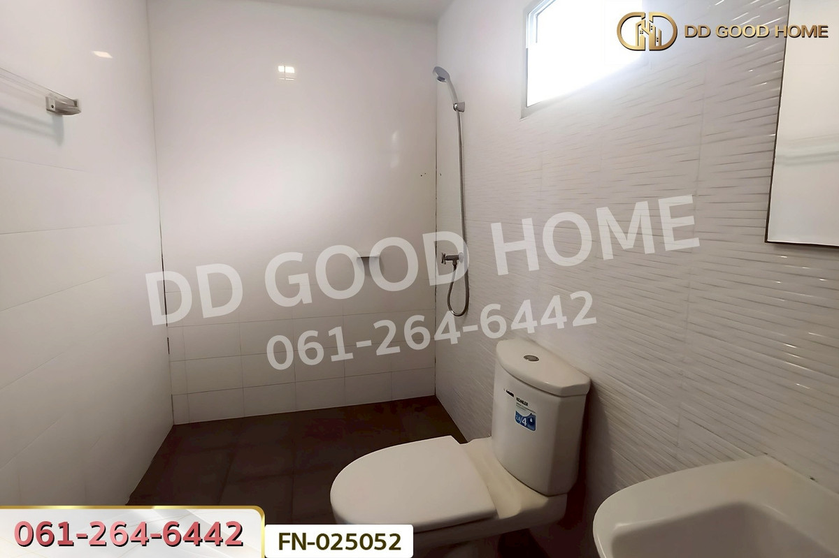 For SaleTownhomePathum Thani,Rangsit, Thammasat : FN-025052 Townhome at Baan Pruksa 116 Rangsit-Thanyaburi, near Rajamangala University of Technology Thanyaburi