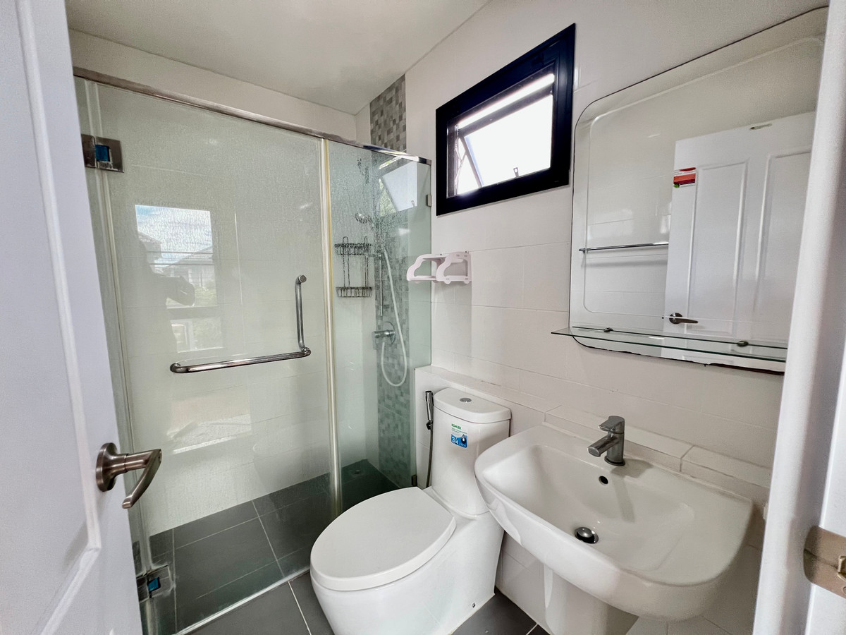 ขายบ้านนวมินทร์ รามอินทรา : ขายด่วน! ราคาพิเศษ บ้านเดี่ยว Sena Park Ville รามอินทรา – วงแหวน บ้านพร้อมอยู่ ทำเลดี โครงการคุณภาพจาก Sena Development