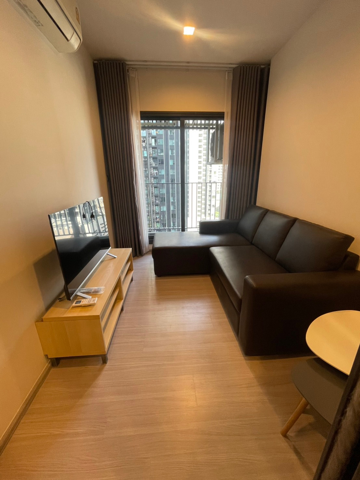 ให้เช่าคอนโดพระราม 9 เพชรบุรีตัดใหม่ RCA : ให้เช่า Life Asoke Hype ราคา 25,000 บาท [MPr251202]