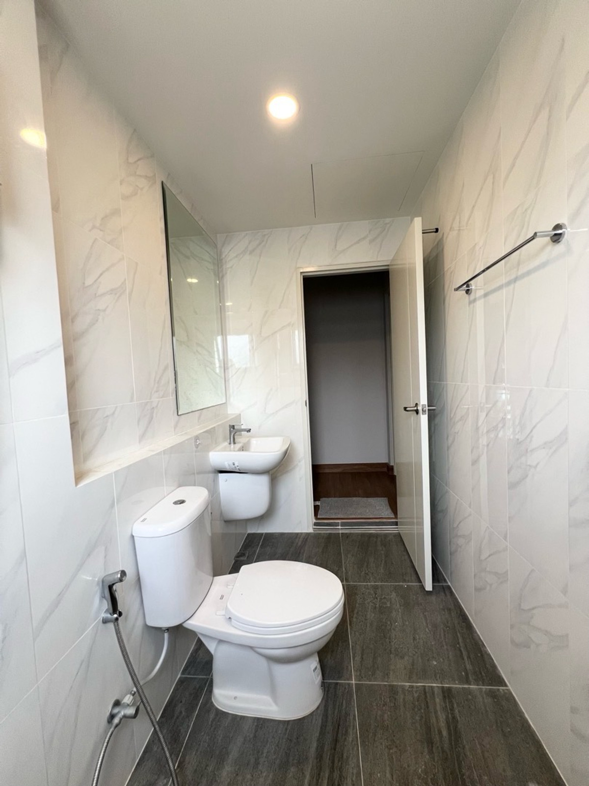 ขายบ้านนวมินทร์ รามอินทรา : 🏡[For Sale] ขายด่วน บ้านเดี่ยว 3 ห้องนอน หลังมุม หมู่บ้านเซนโทร รามอินทรา–จตุโชติ 2 (Centro Ramindra–Chatuchot 2) สภาพใหม่ พร้อมอยู่