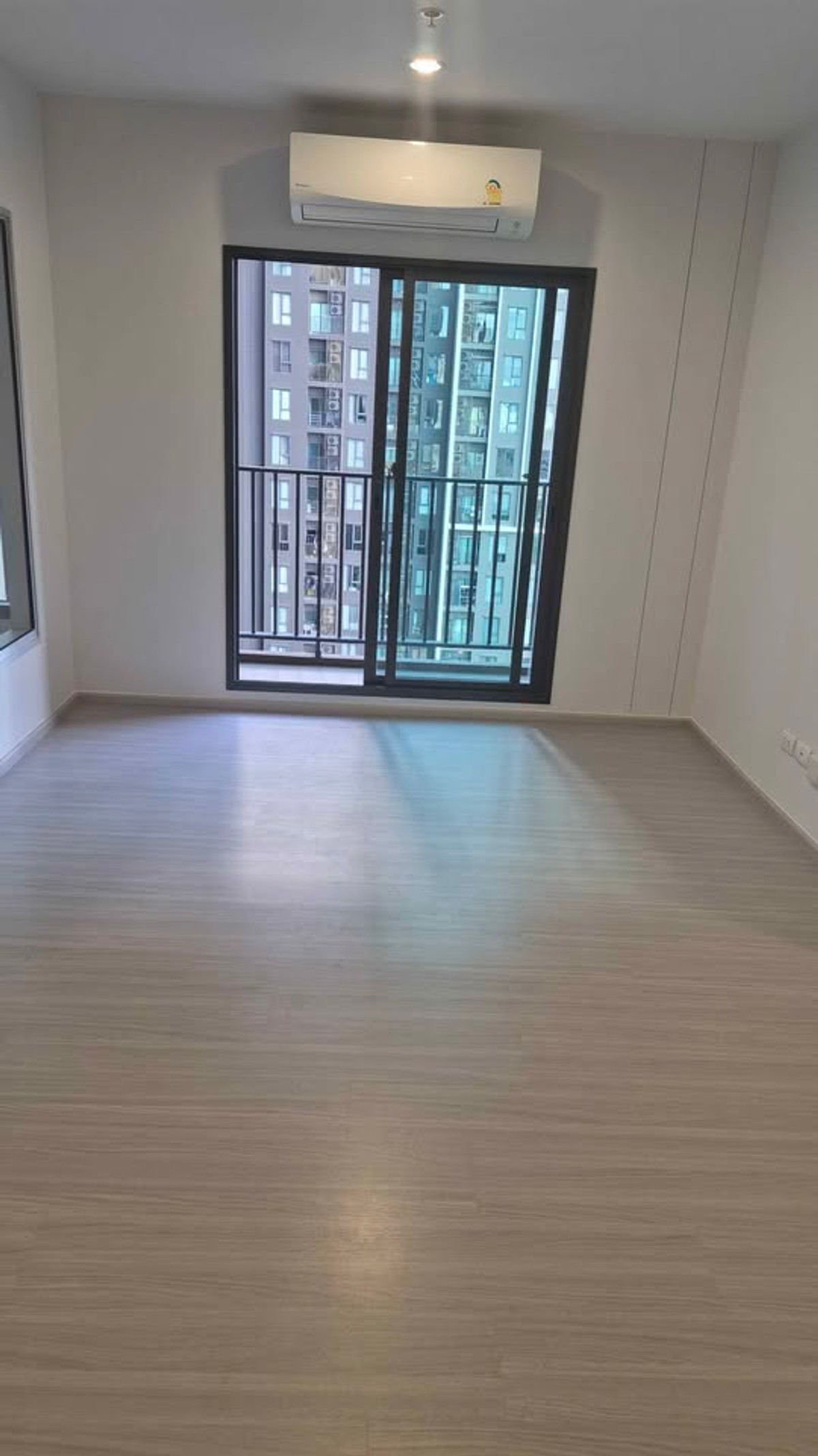 ขายคอนโดบางแค เพชรเกษม : (รหัส T298) ขายคอนโด The parkland phetkasem 56 : เดอะพาร์คแลนด์ เพชรเกษม 56 ใกล้MRT ภาษีเจริญ