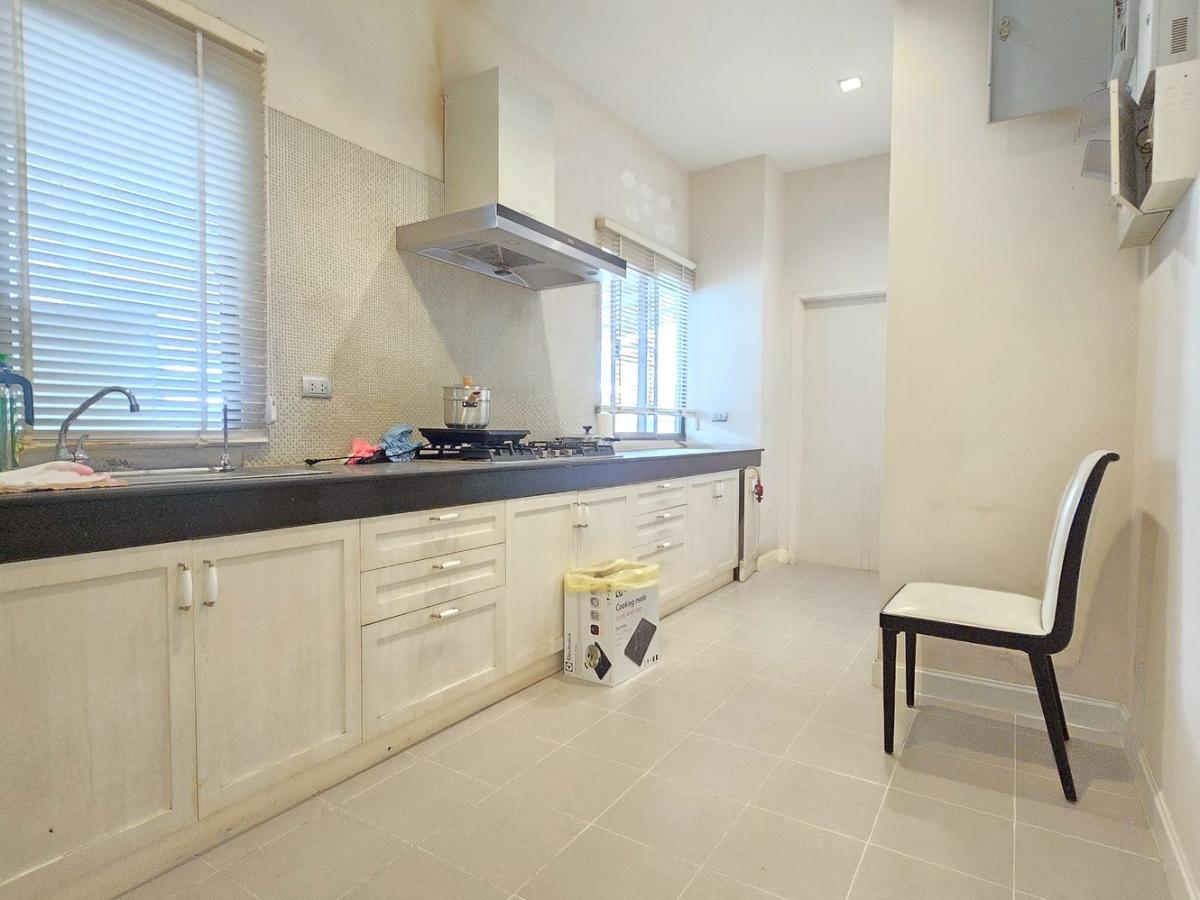 For SaleHouseLadkrabang, Suwannaphum Airport : 🔥Urgent Sale+🔥Perfect Place Sukhumvit 77, near Airport Rail Link, fully furnished, ready to move in