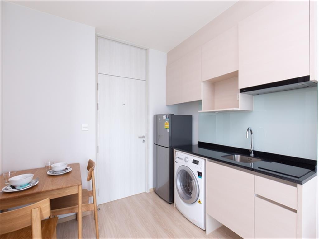 ขายคอนโดรัชดา ห้วยขวาง : 🔥ขายด่วน+🔥โนเบิล รีวอลฟ์ รัชดา 2 ใกล้สถานีรถไฟฟ้า MRT ศูนย์วัฒนธรรม เฟอร์นิเจอร์ครบ พร้อมเข้าอยู่