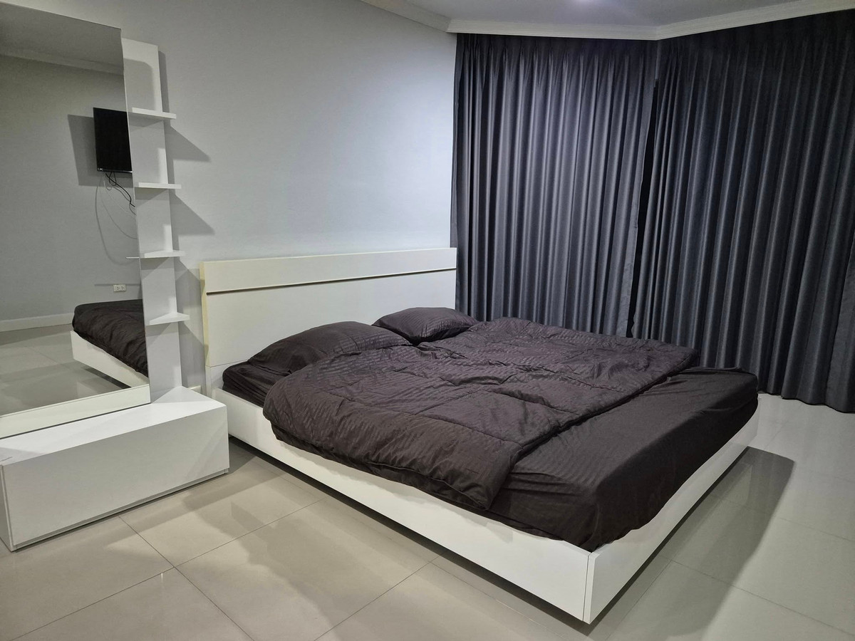 ให้เช่าคอนโดนานา : รหัสทรัพย์: [HR110] sukhumvit suite สุขุมวิท สวีท ห้องกว้าง วิวสวย ราคาถูก