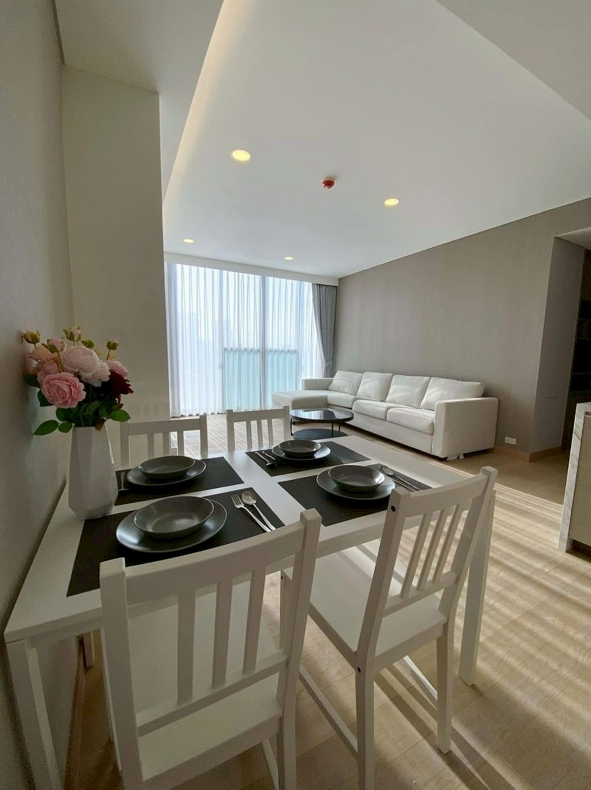 ให้เช่าคอนโดคลองเตย กล้วยน้ำไท : LTHC13711 – Condo for Rent | Siamese Exclusive Queens | 77 sqm | 2 Beds 2 Baths | Near MRT Queen Sirikit | 70K/Month | คอนโดให้เช่า ไซมิส เอ็กซ์คลูซีฟ ควีนส์