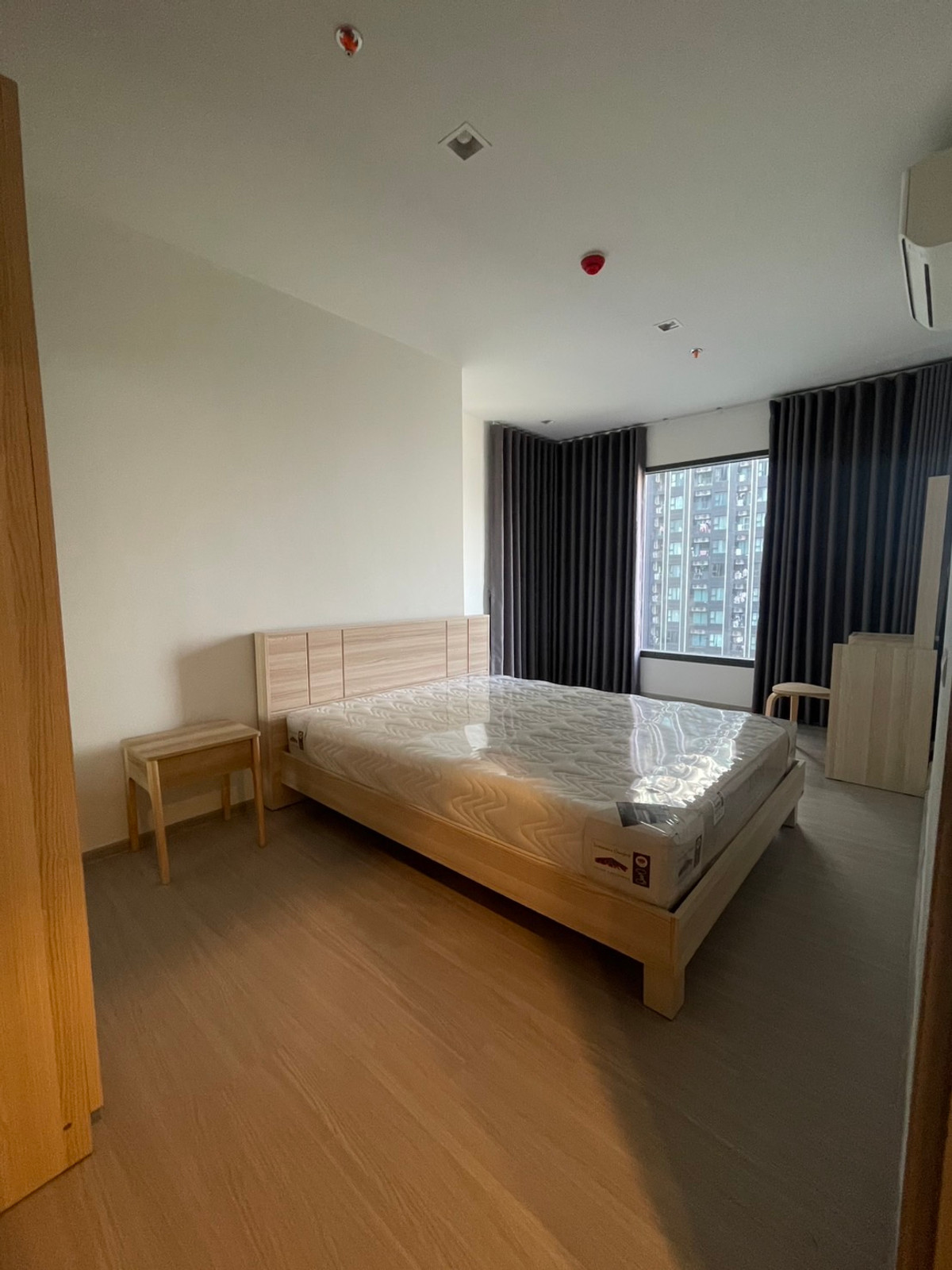 For RentCondoRama9, Petchburi, RCA : Life Asoke Hype for rent, 25,000 baht [MPr251202]