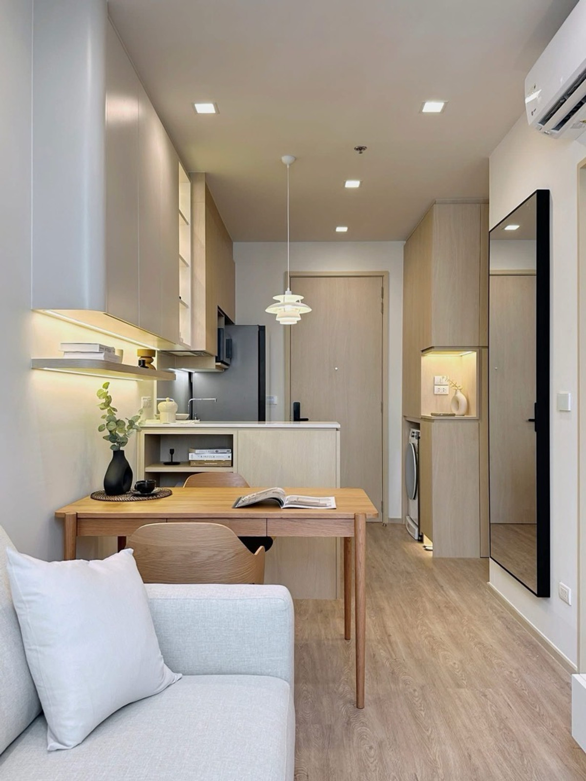 For RentCondoSukhumvit, Asoke, Thonglor : For rent Noble State Sukhumvit 39