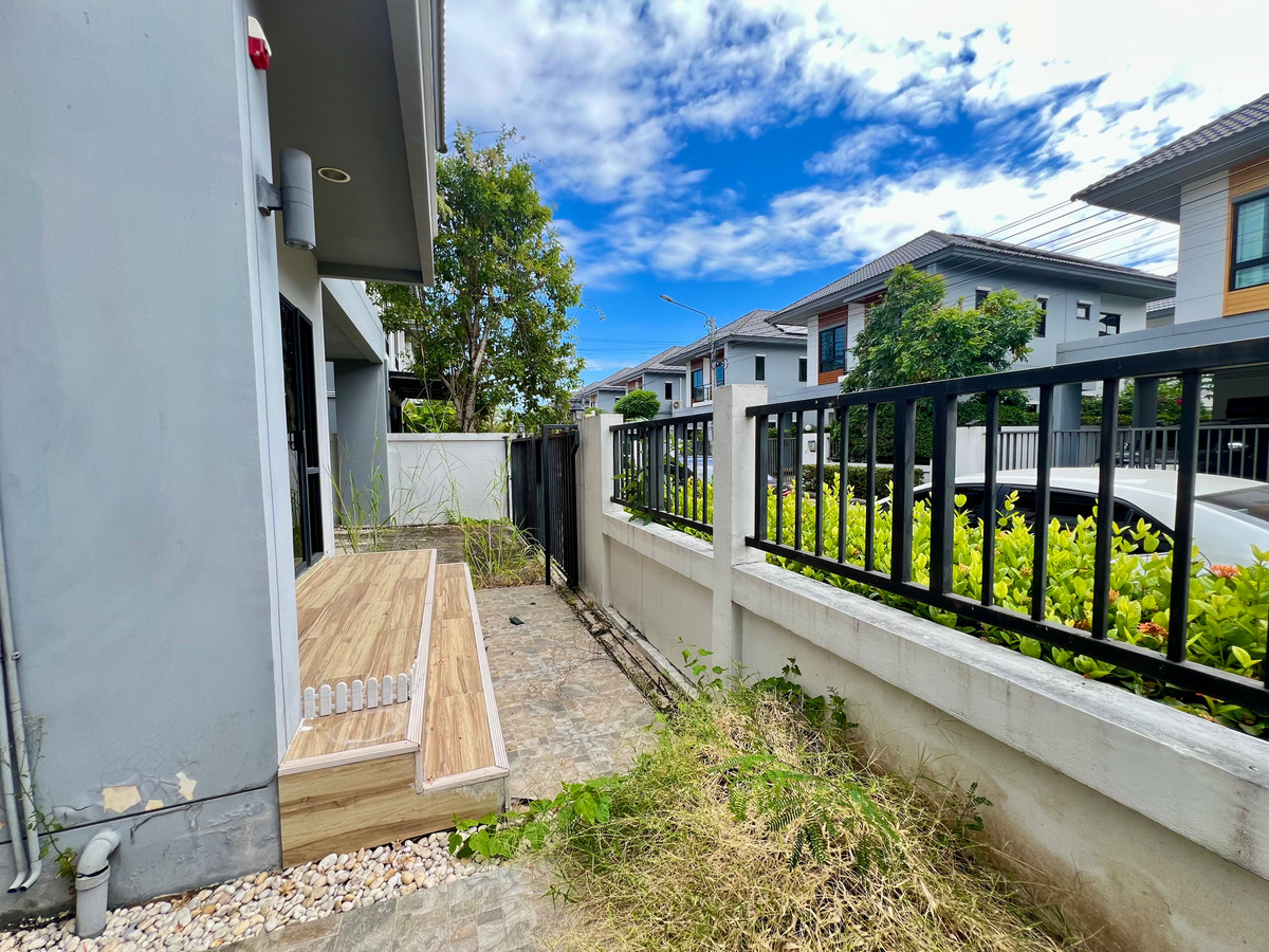 ขายบ้านนวมินทร์ รามอินทรา : ขายด่วน! ราคาพิเศษ บ้านเดี่ยว Sena Park Ville รามอินทรา – วงแหวน บ้านพร้อมอยู่ ทำเลดี โครงการคุณภาพจาก Sena Development