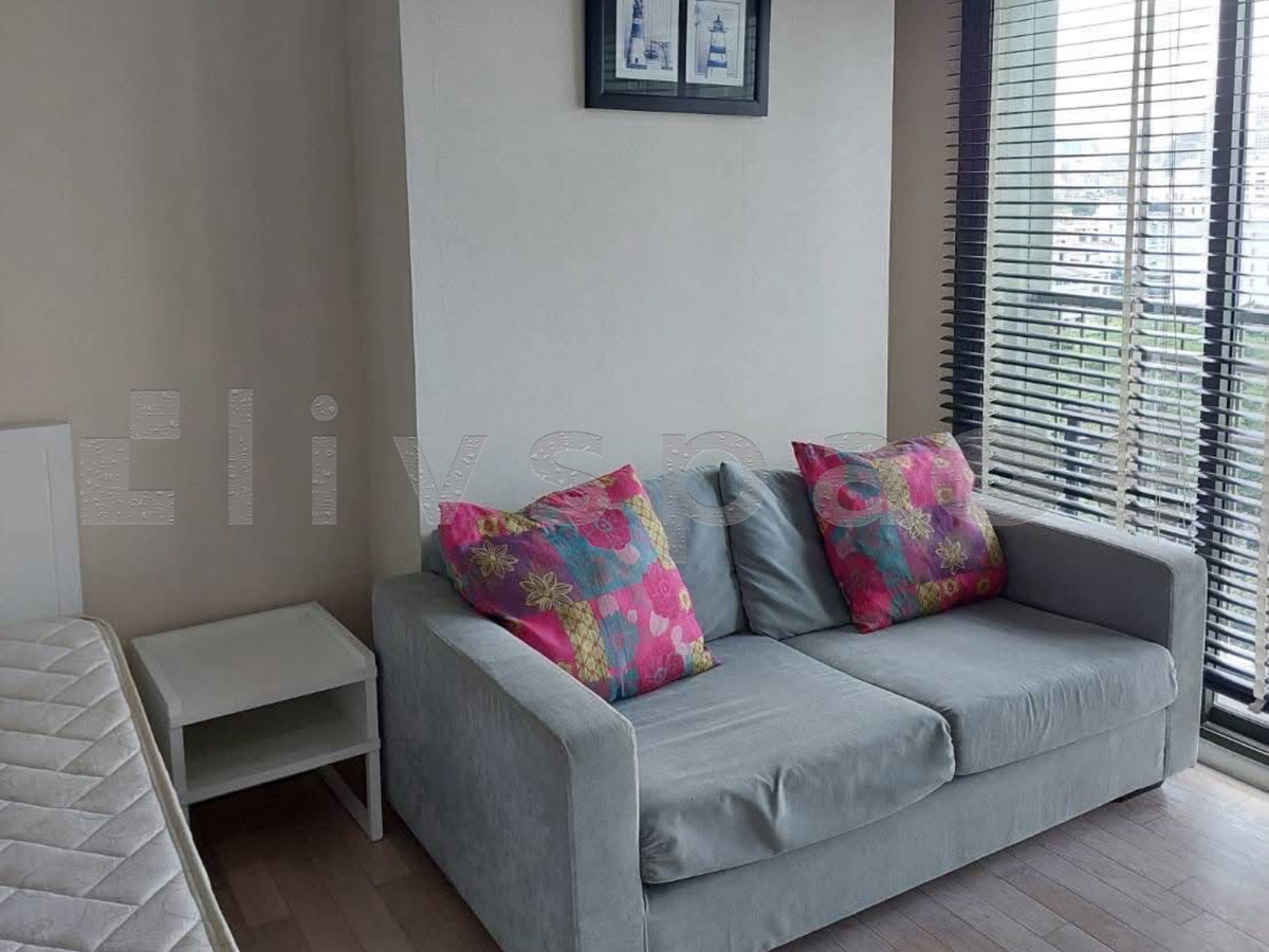 ขายคอนโดสุขุมวิท อโศก ทองหล่อ : ▚ LD263ツ ขาย Noble Solo Studio 35 ตร.ม.! ⭐ BEST PRICE 3.9 ล้าน! [ขายพร้อมผู้เช่า] เหมาะสำหรับซื้อลงทุน