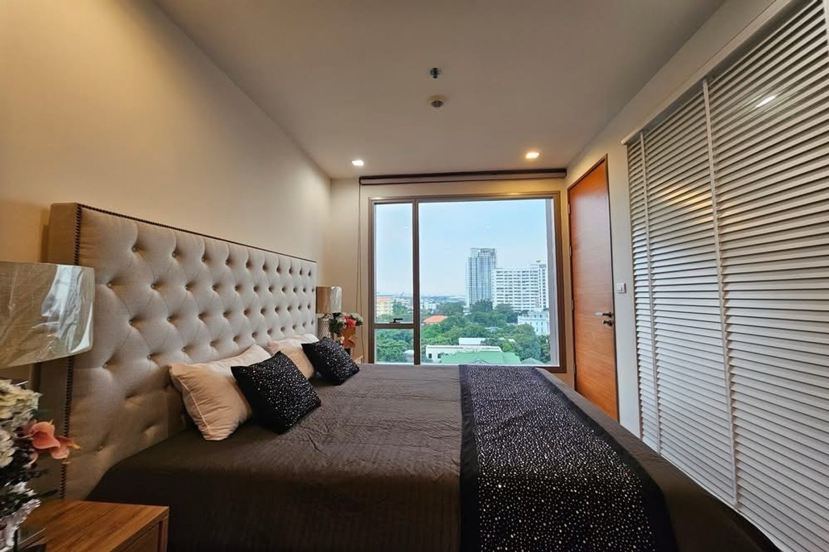 ให้เช่าคอนโดสุขุมวิท อโศก ทองหล่อ : pet friendly condo with private pool  in thonglor