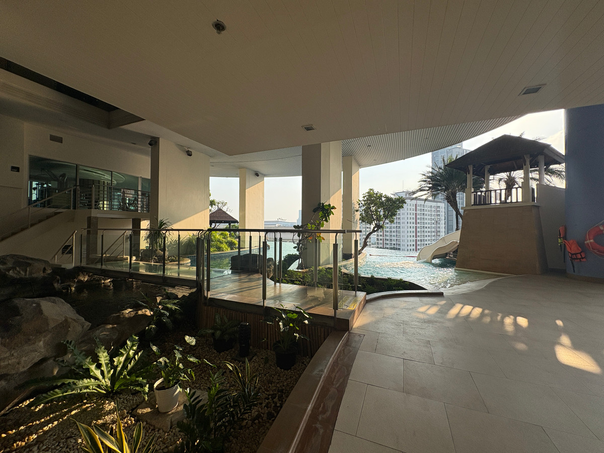 For SaleCondoOnnut, Udomsuk : Selling at a loss Sky Walk (Weltz Residences), 2 BR, 60 sq.m 6.2 MB 063-2492899