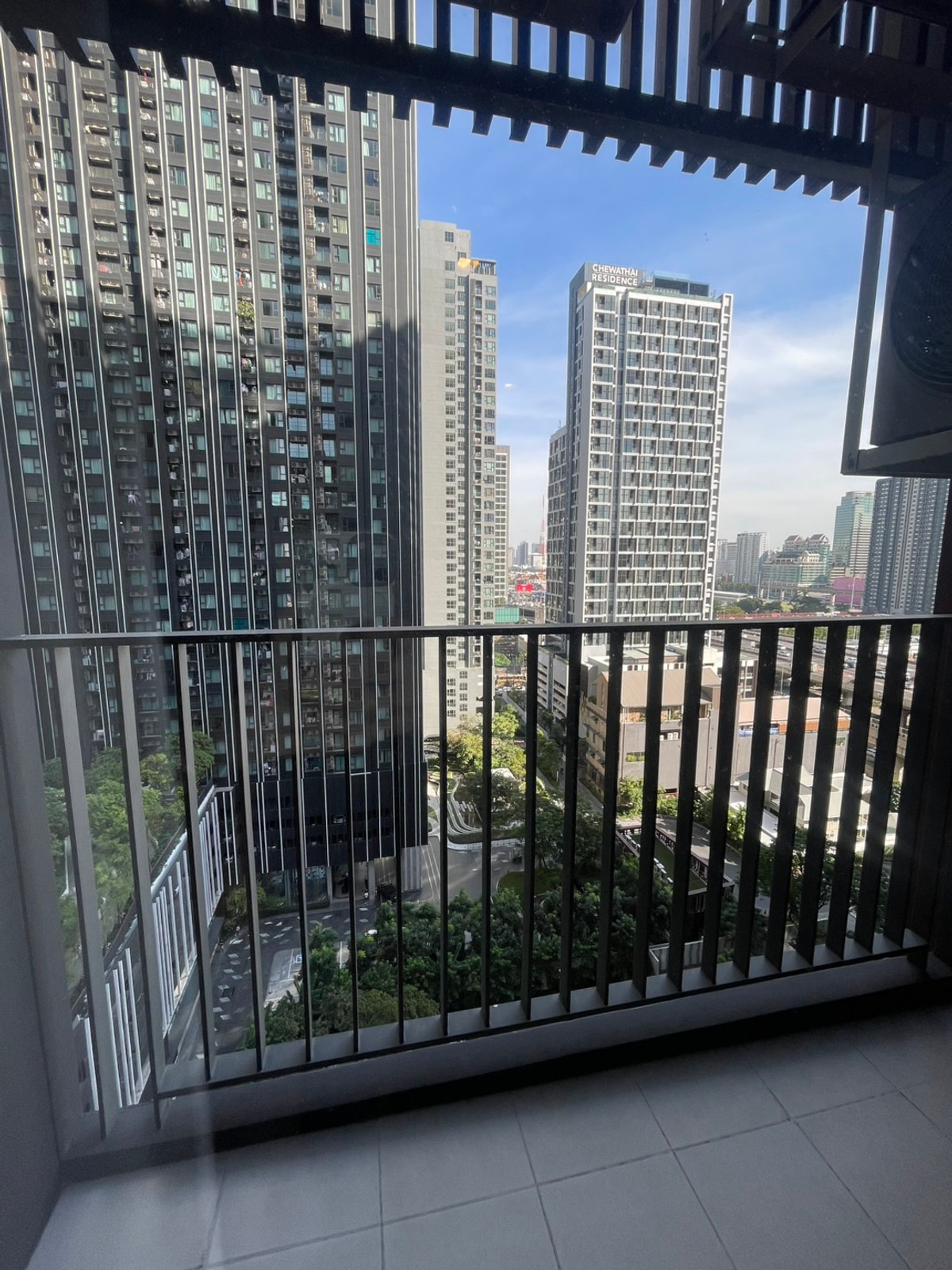 For RentCondoRama9, Petchburi, RCA : Life Asoke Hype for rent, 25,000 baht [MPr251202]