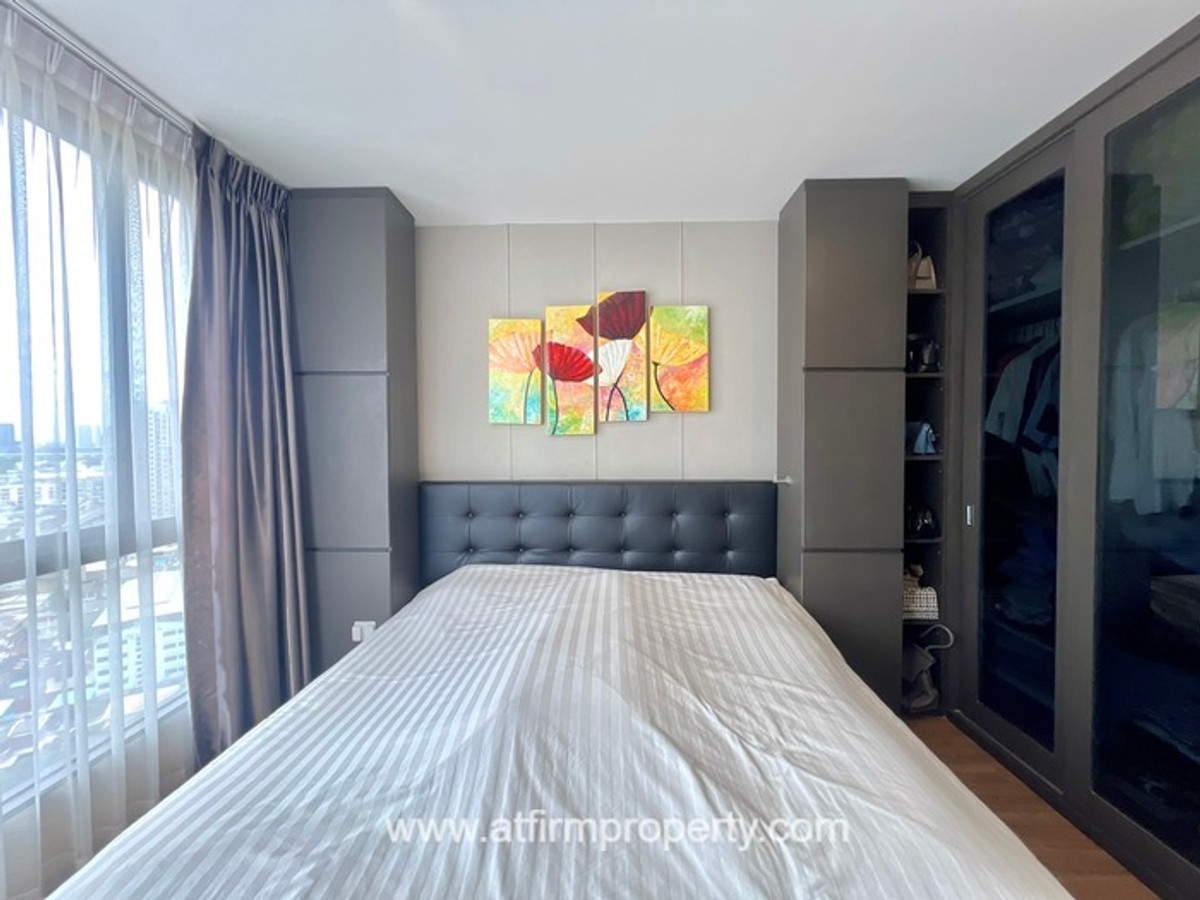 ขายคอนโดบางซื่อ วงศ์สว่าง เตาปูน : 📢📢For Sale The Tree Interchange (2 Bed 58 ตร.ม/5.1 ล้าน) ชั้น 20 ติดห้างเกตเวย์บางซื่อ ใกล้รถไฟฟ้า MRT/สนใจสอบถามได้นะคะ Line ID = atfirm2010💖💖