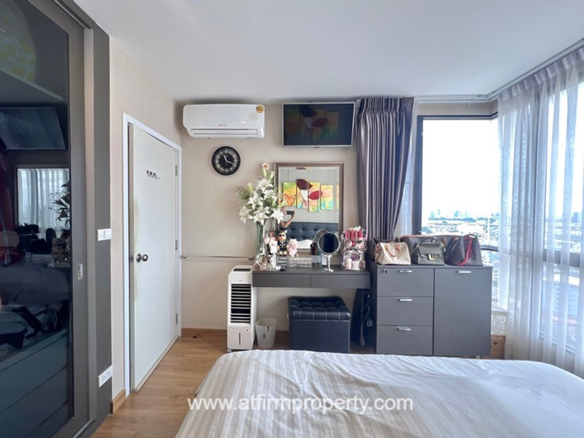 ขายคอนโดบางซื่อ วงศ์สว่าง เตาปูน : 📢📢For Sale The Tree Interchange (2 Bed 58 ตร.ม/5.1 ล้าน) ชั้น 20 ติดห้างเกตเวย์บางซื่อ ใกล้รถไฟฟ้า MRT/สนใจสอบถามได้นะคะ Line ID = atfirm2010💖💖