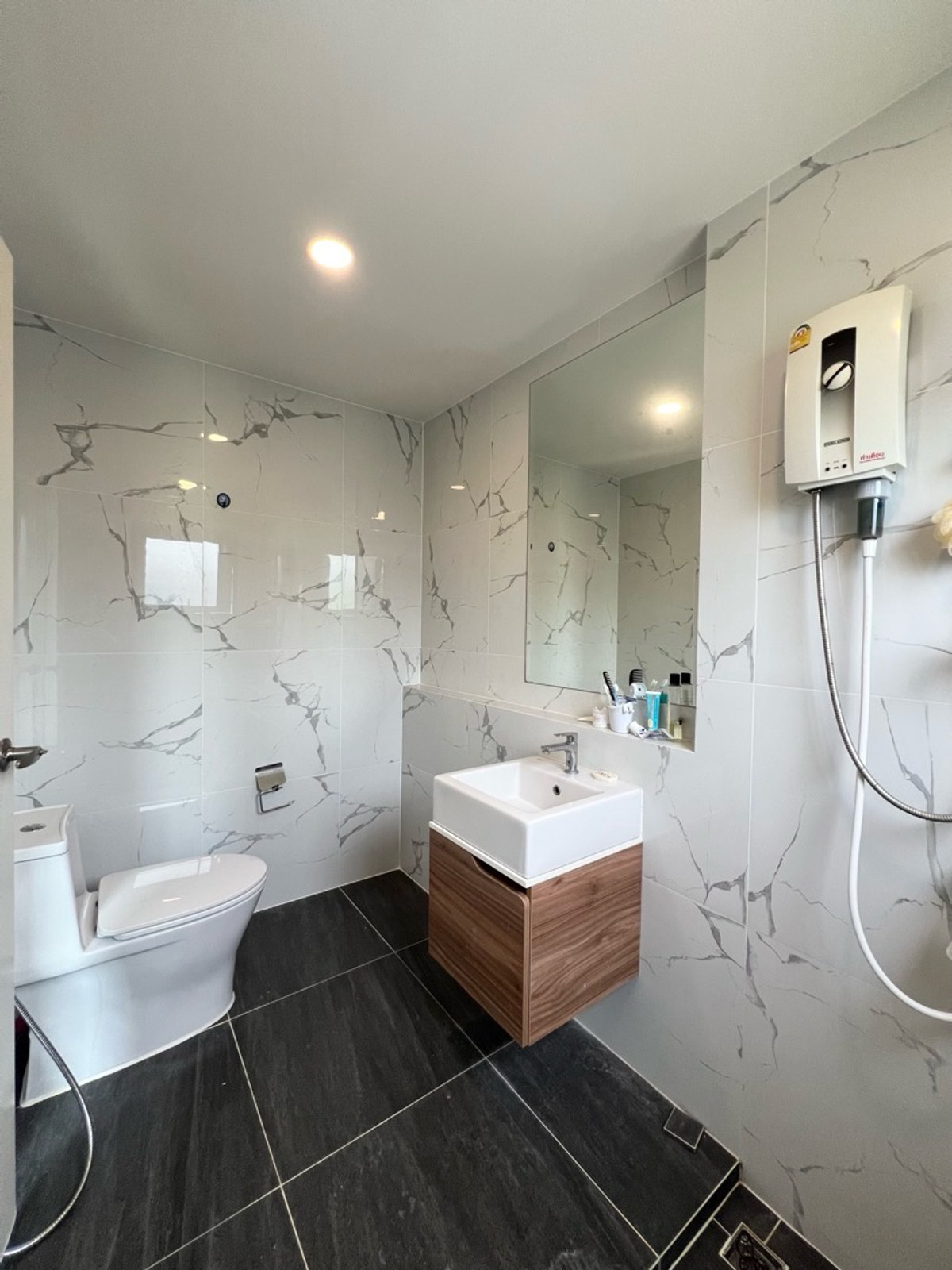 ขายบ้านนวมินทร์ รามอินทรา : 🏡[For Sale] ขายด่วน บ้านเดี่ยว 3 ห้องนอน หลังมุม หมู่บ้านเซนโทร รามอินทรา–จตุโชติ 2 (Centro Ramindra–Chatuchot 2) สภาพใหม่ พร้อมอยู่