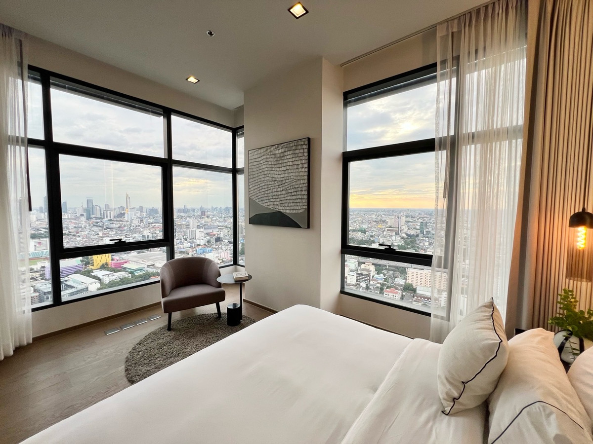 ขายคอนโดราชเทวี พญาไท : 🌇 Luxury Living Above the City — Rare 3-Bedroom Residence @ CONNER Ratchathewi 173 sqm 68 MB