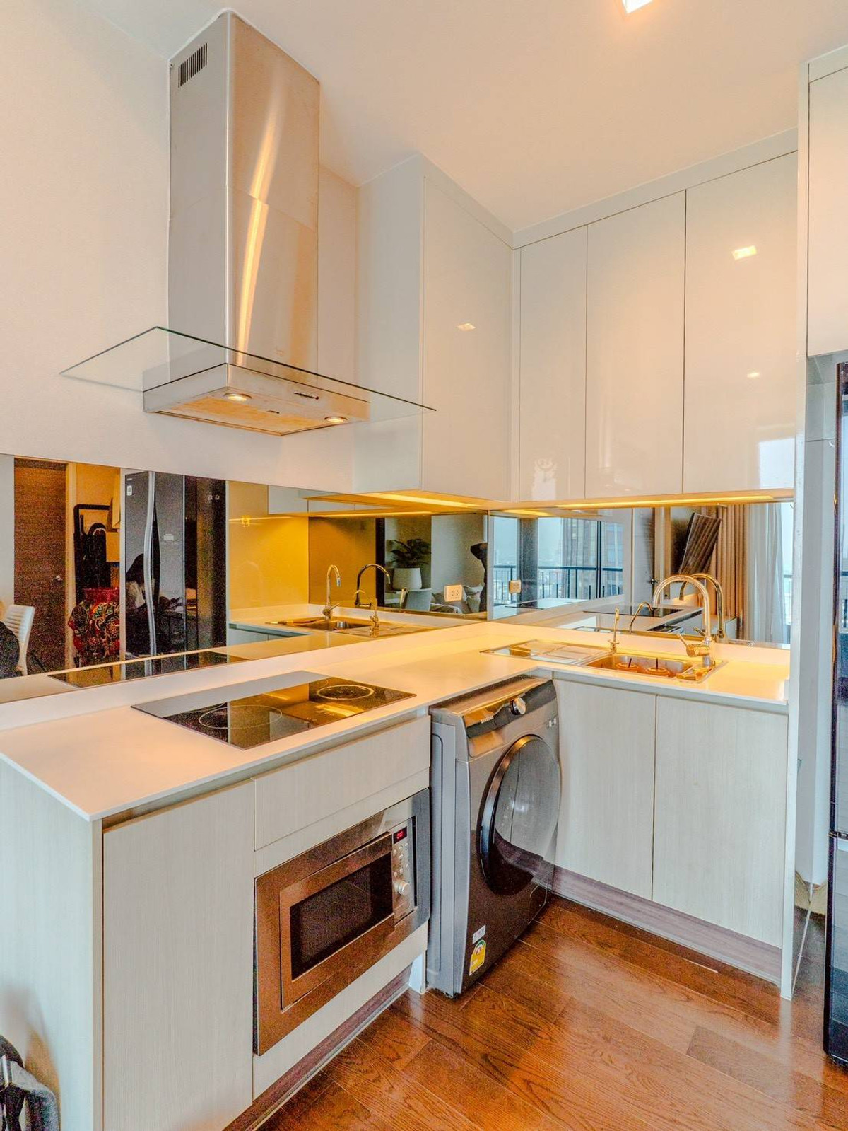 ขายคอนโดพระราม 9 เพชรบุรีตัดใหม่ RCA : 🔥 ขายด่วน 🔥 ขายหลายห้อง ถูกสุด ห้องสวย ตรงปก ห้องมุม กว้าง วิวสวย ได้ถึง 3 วิว ห้องไม่ติดกับใคร ได้ความเป็นส่วนตัวมาก ราคาต่อรองได้ Call 0619824959