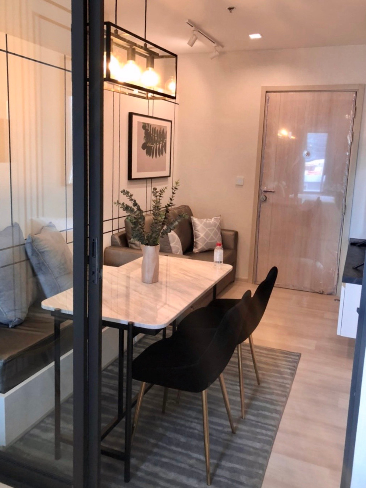 For RentCondoWitthayu, Chidlom, Langsuan, Ploenchit : 🔥 Hot Deal 1 bedroom for rent at Life one wireless 🔥