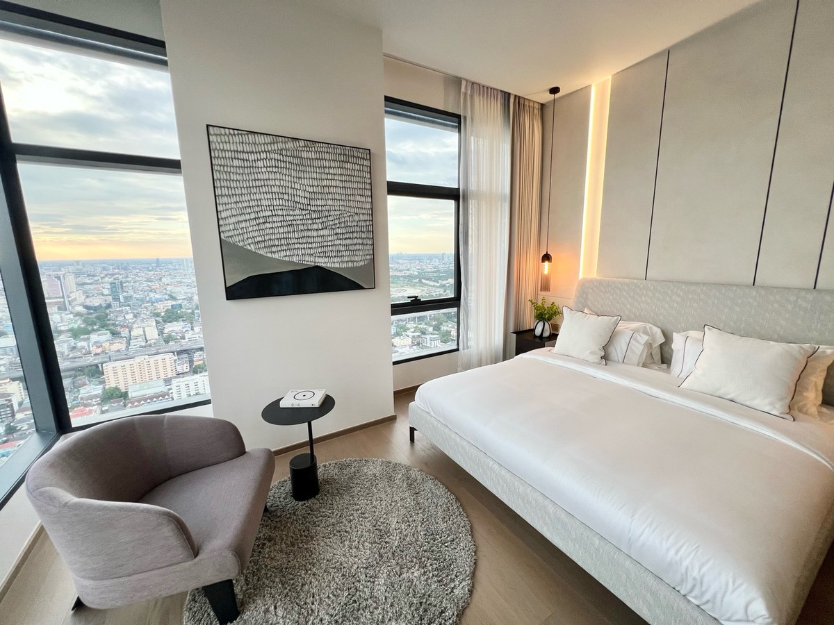 ขายคอนโดราชเทวี พญาไท : 🌇 Luxury Living Above the City — Rare 3-Bedroom Residence @ CONNER Ratchathewi 173 sqm 68 MB