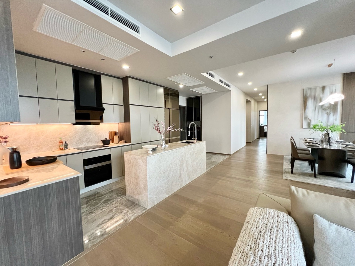 ขายคอนโดราชเทวี พญาไท : 🌇 Luxury Living Above the City — Rare 3-Bedroom Residence @ CONNER Ratchathewi 173 sqm 68 MB