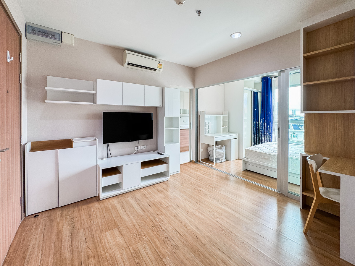 For SaleCondoSathorn, Narathiwat : ✨Condo in prime location, Fuse Chan-Sathon, only 2.5 million baht, in the heart of Sathorn area, convenient travel, near BTS St. Louis and BTS Surasak.