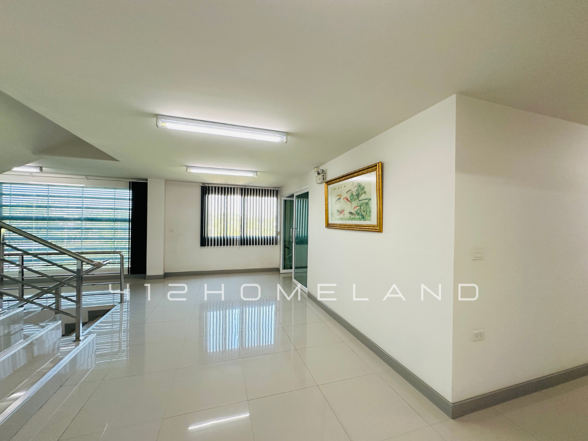 ขายโรงงานปทุมธานี รังสิต ธรรมศาสตร์ : ขายโรงงาน ขนาด 1,500 ตรม. ติดถนนเลียบคลอง 5 มีใบรับรอง อย./GMP/HACCP/รง.4 ครบ เดินเครื่องต่อได้ทันที คลองหลวง ปทุมธานี