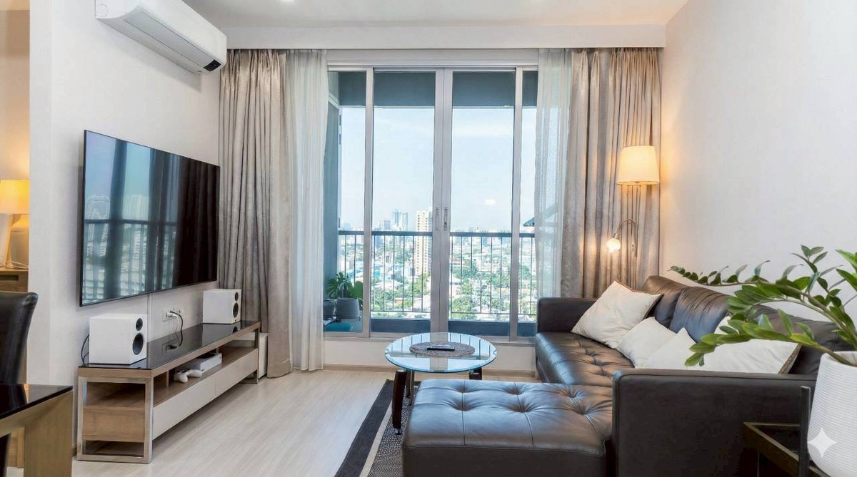 ให้เช่าคอนโดสะพานควาย จตุจักร : Home office at Rhythm Phahol Ari  Condo 